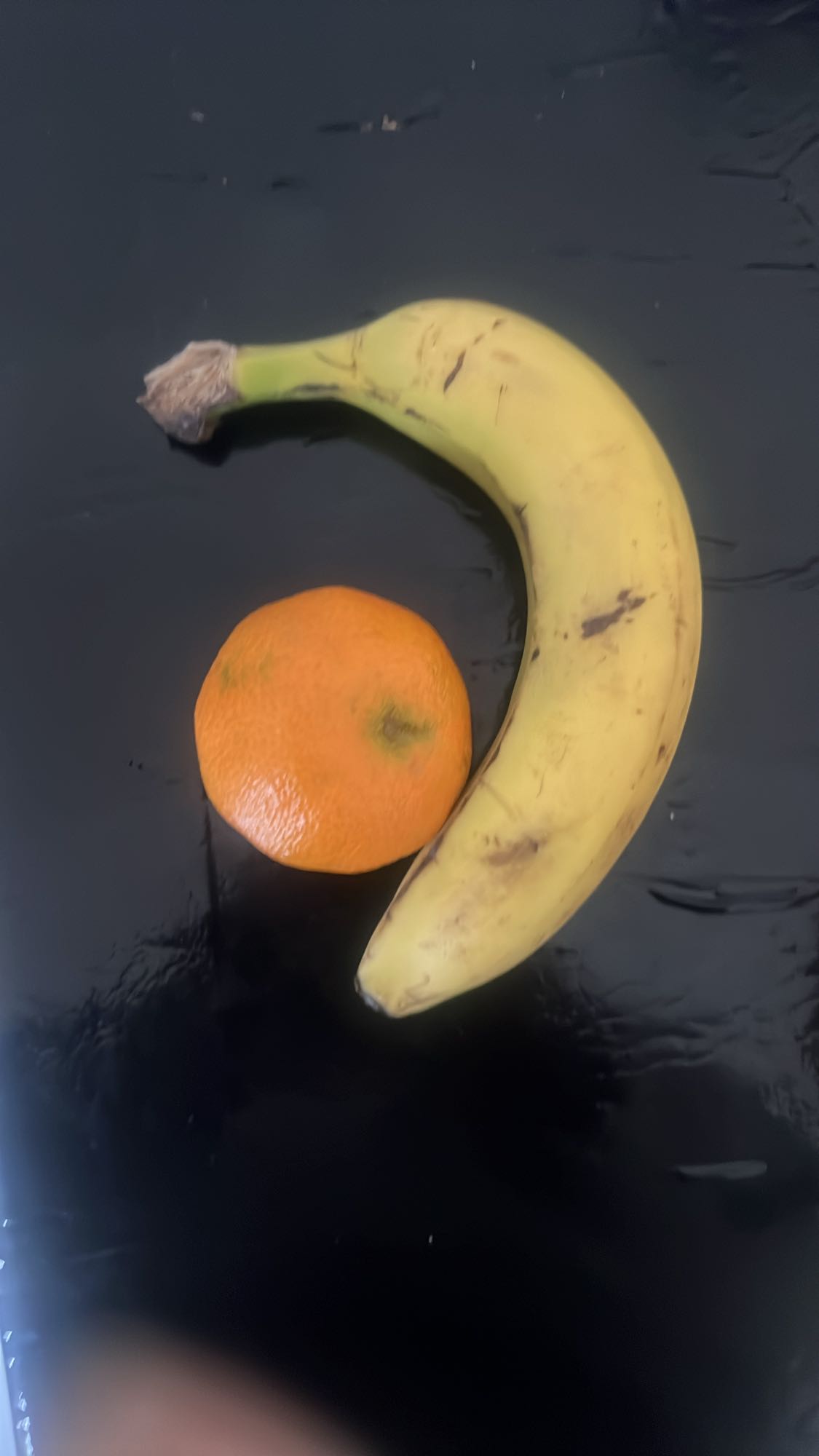 Banane et mandarine