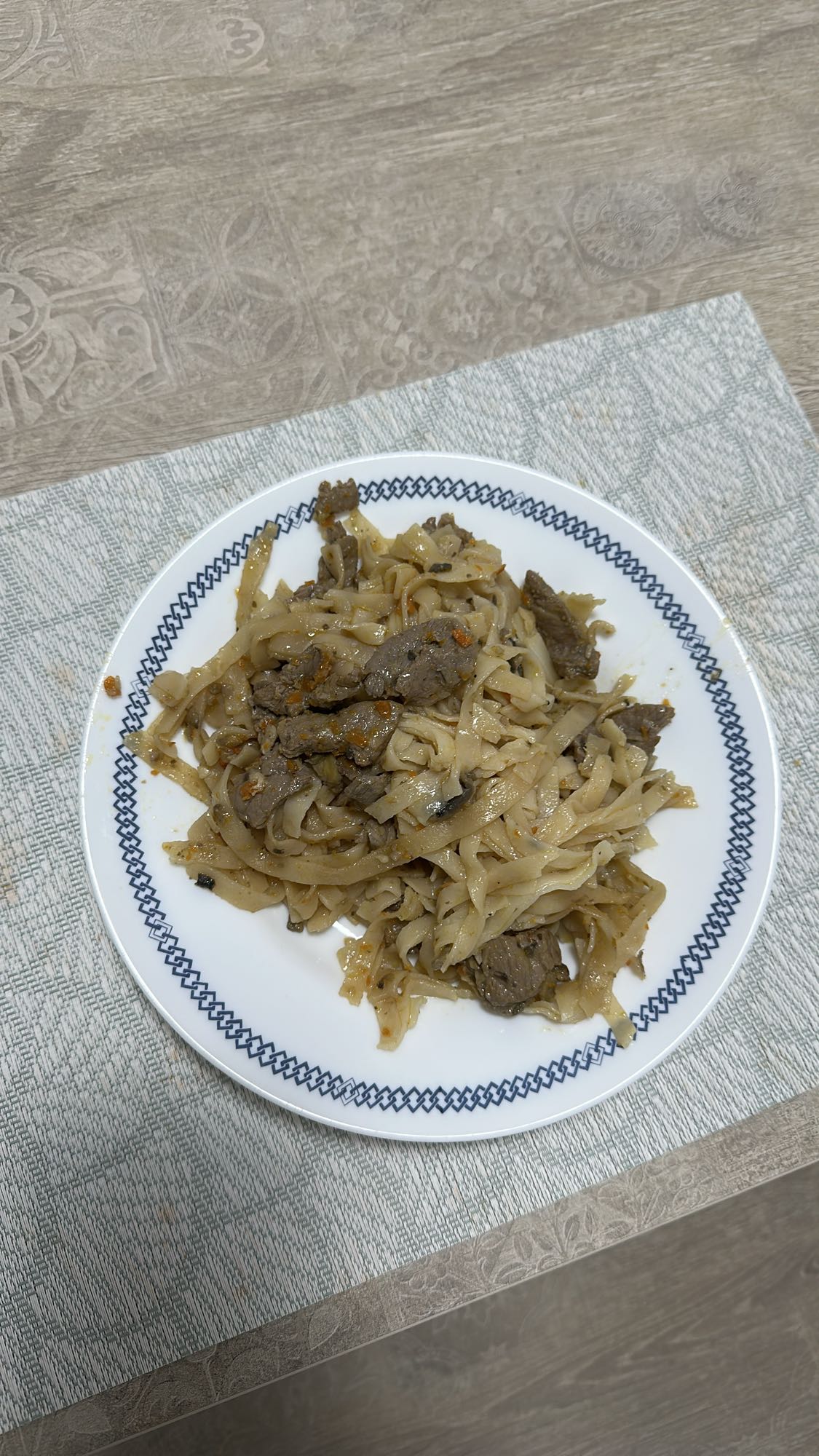 Fideos con carne