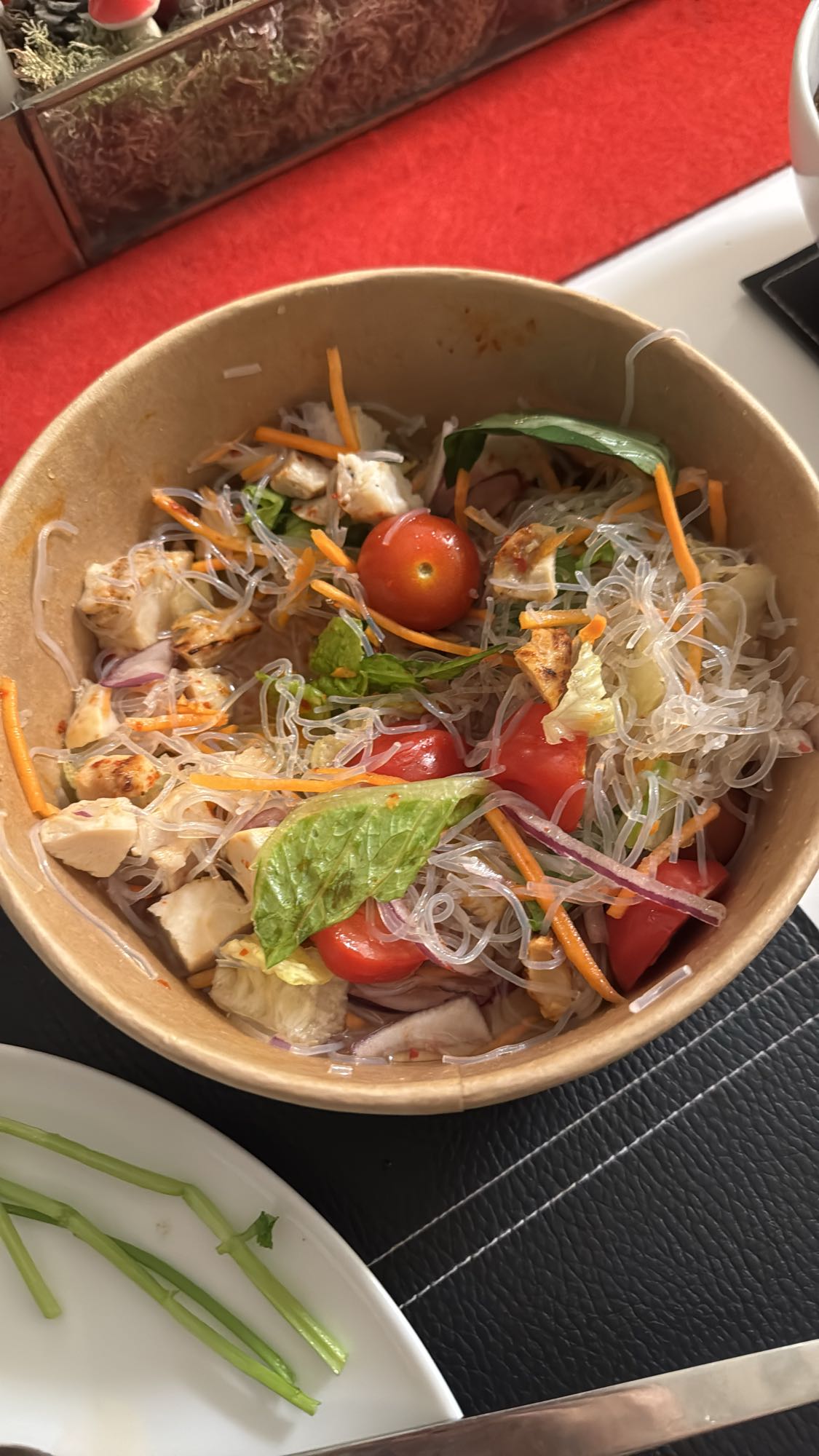 Glasnudelsallad med kyckling