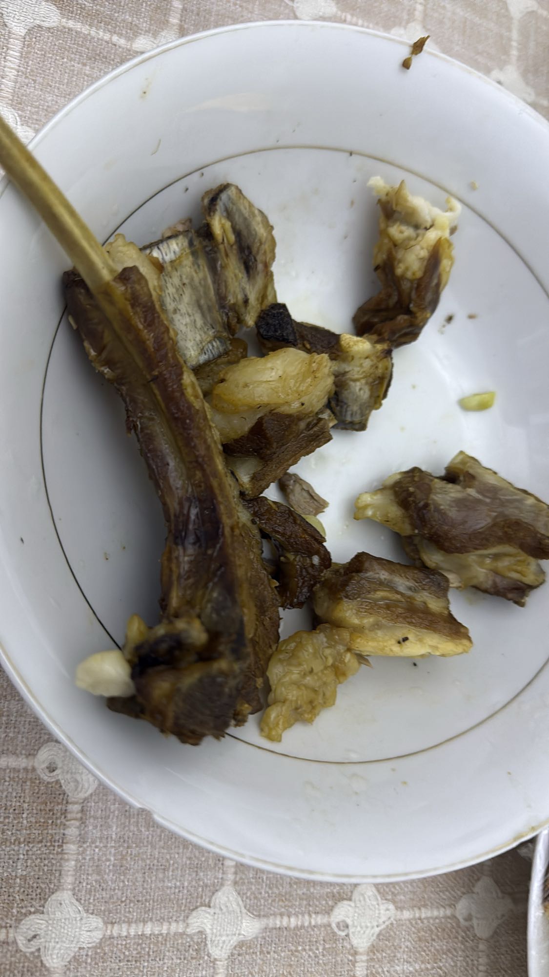 варёные бараньи рёбра