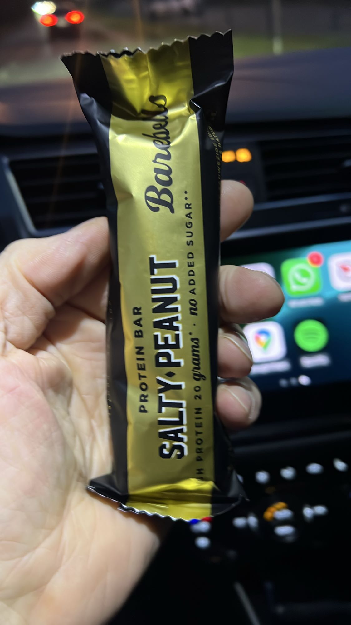 Baton proteinowy orzechowy