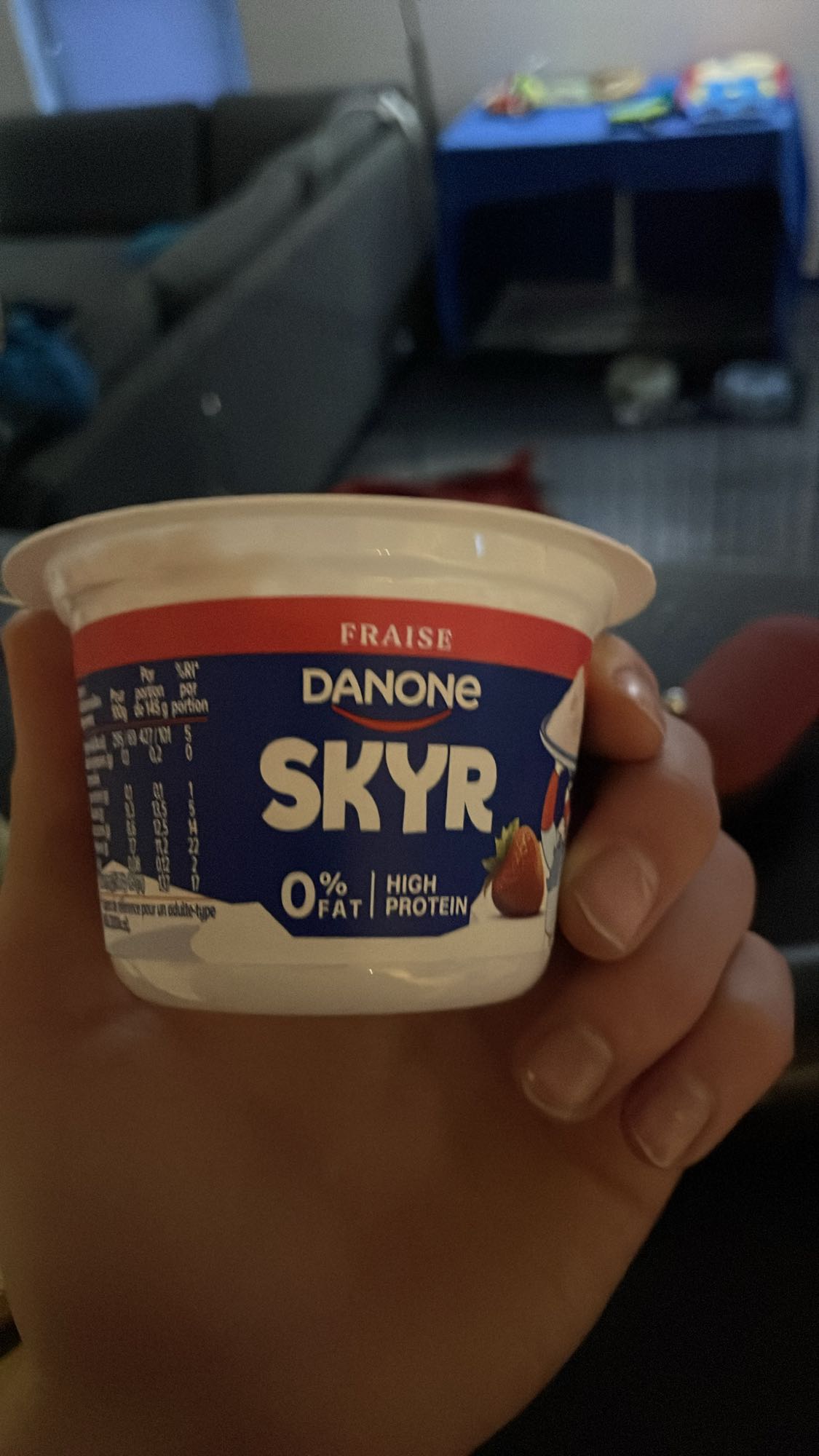 Skyr aardbei beker