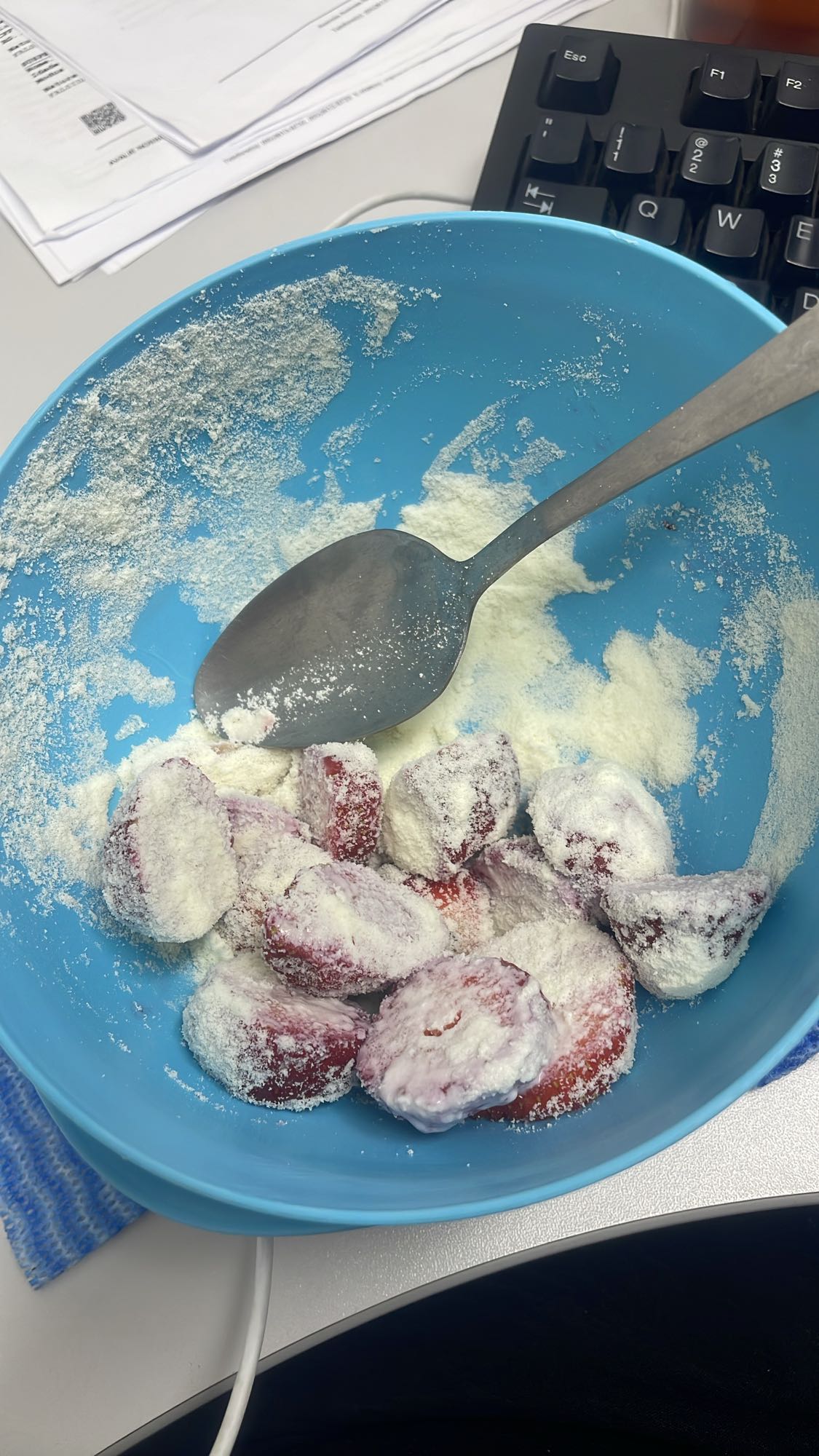 Morango com leite em pó