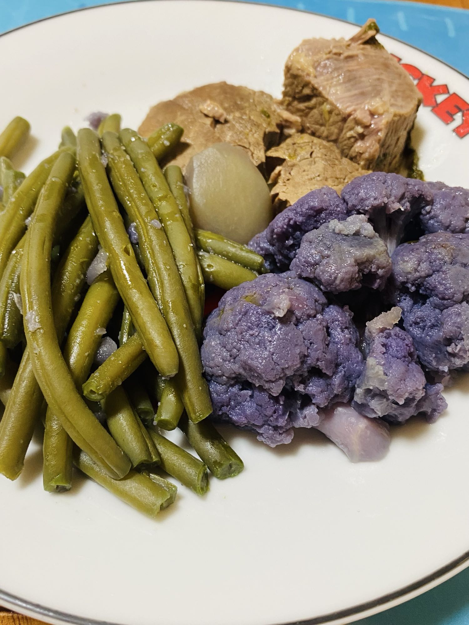 Verduras y carne hervida