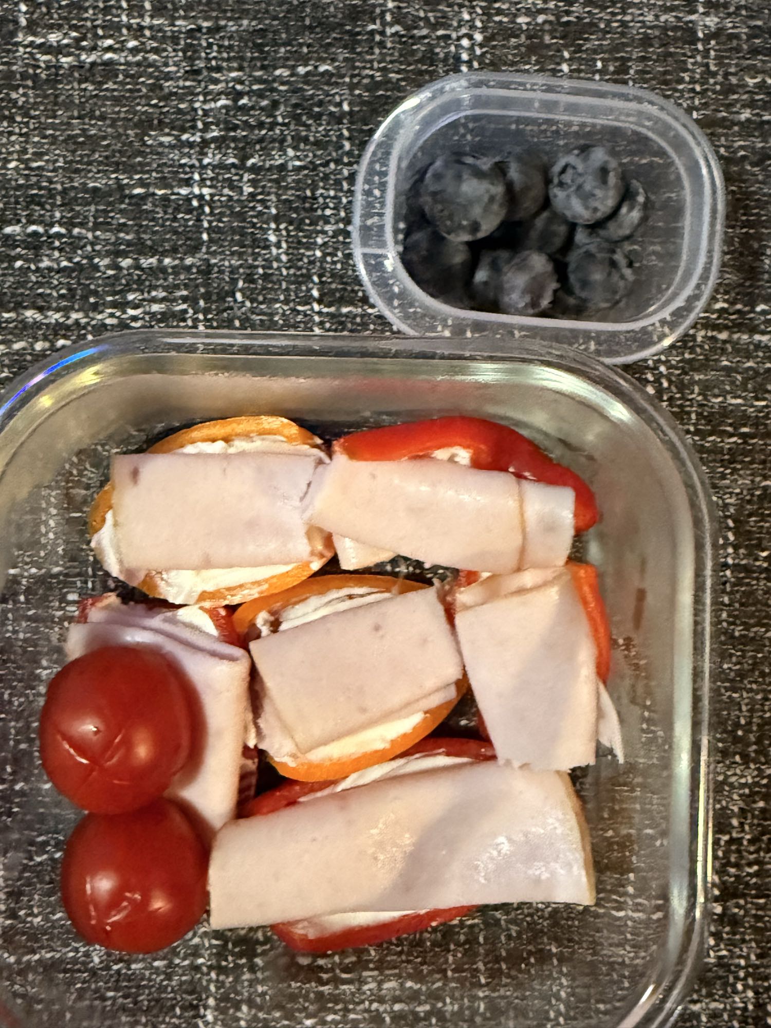 Ardei umpluți cu curcan