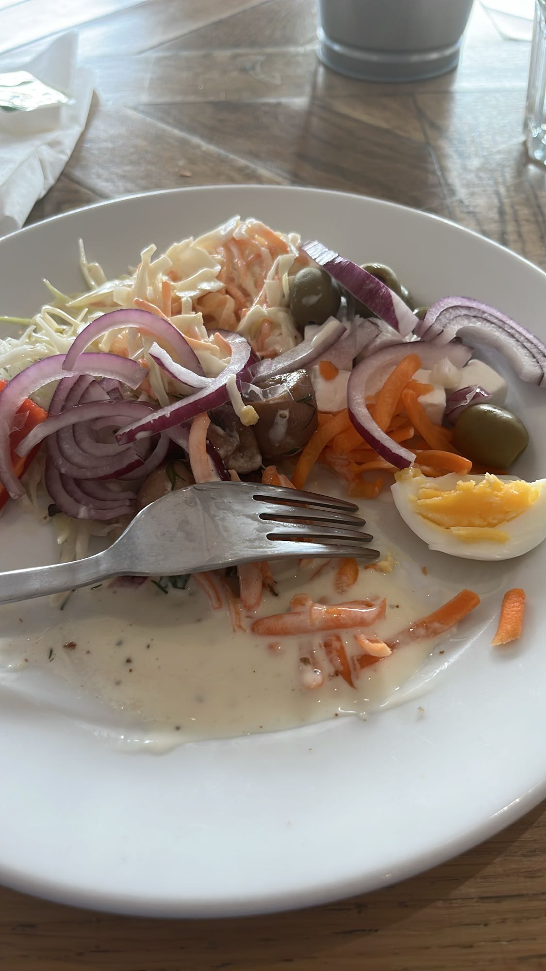 Grönsakssallad med ägg