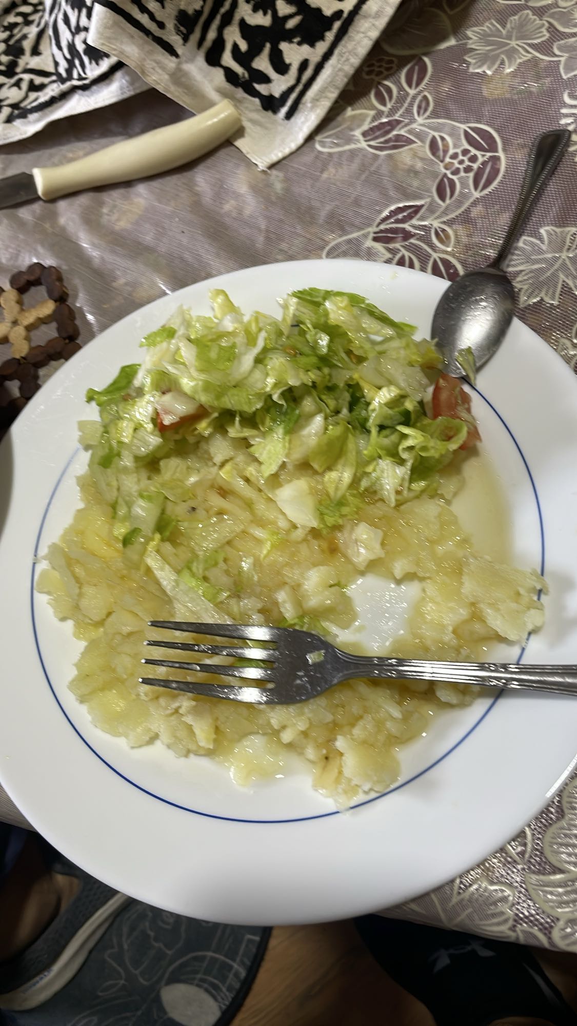 Mashed Potatoes & Salad