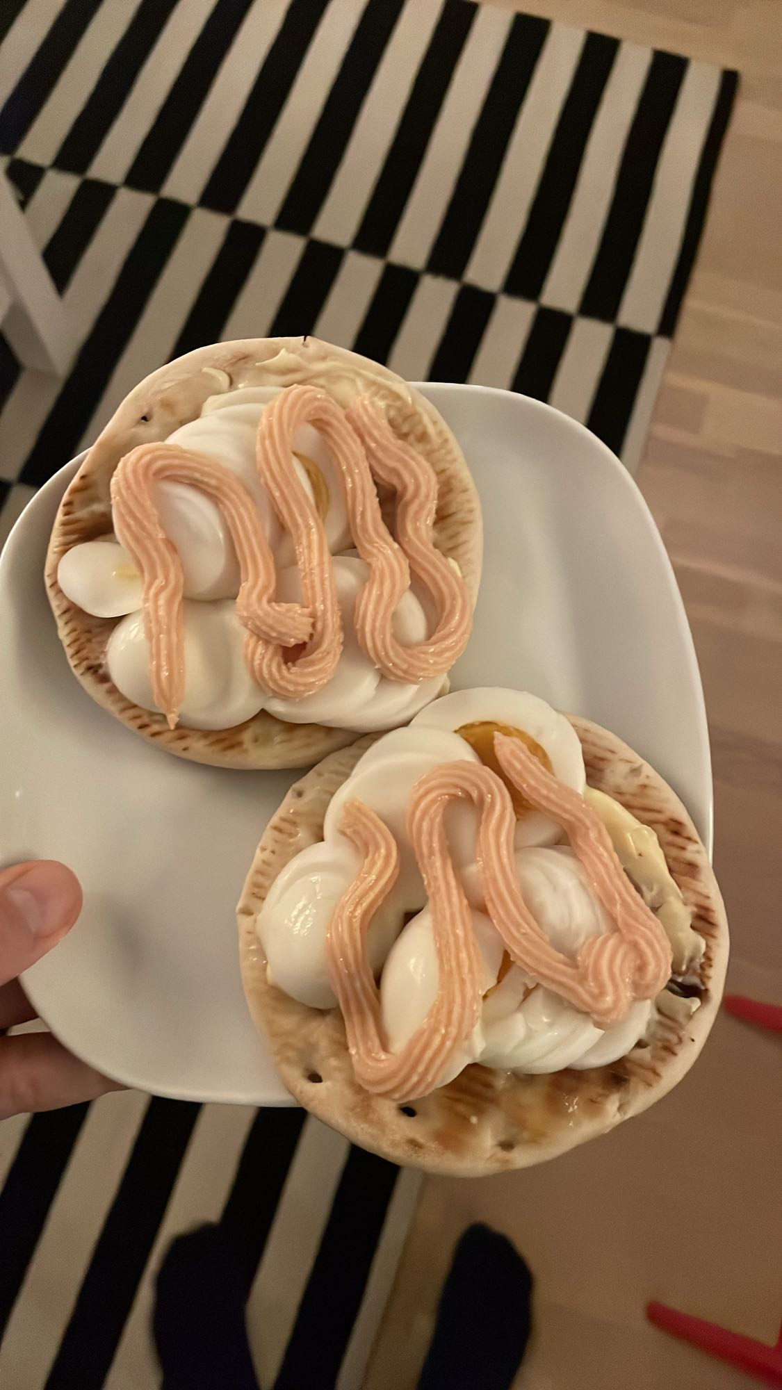 Äggmackor med kaviar