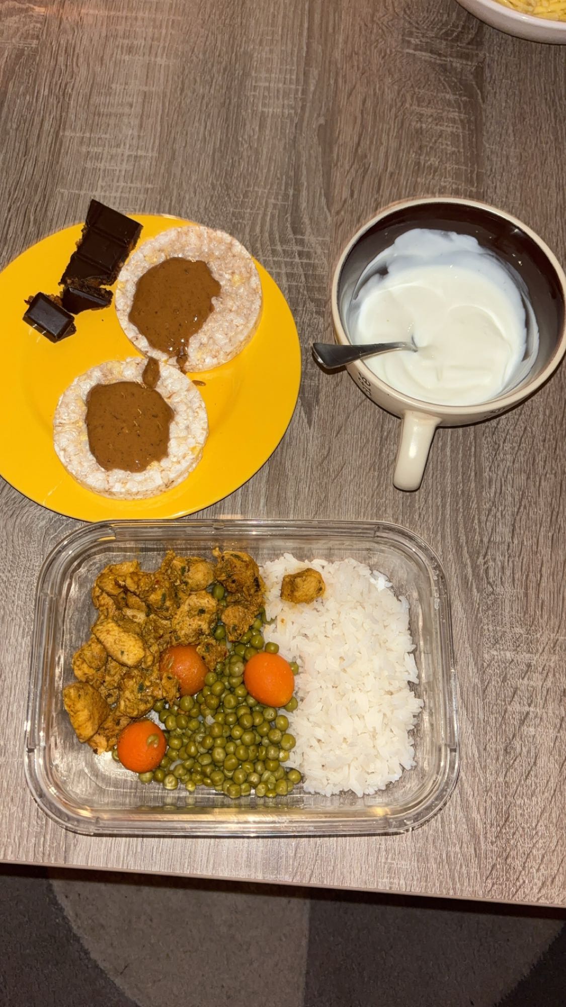 Déjeuner équilibré varié