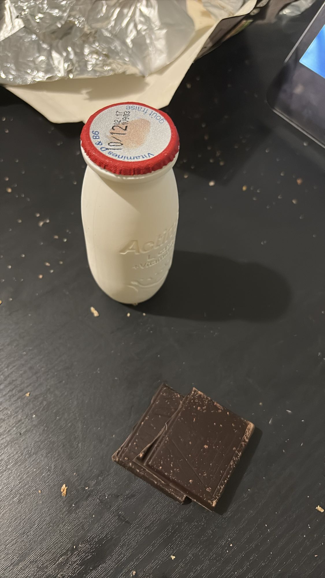 Yaourt et chocolat noir