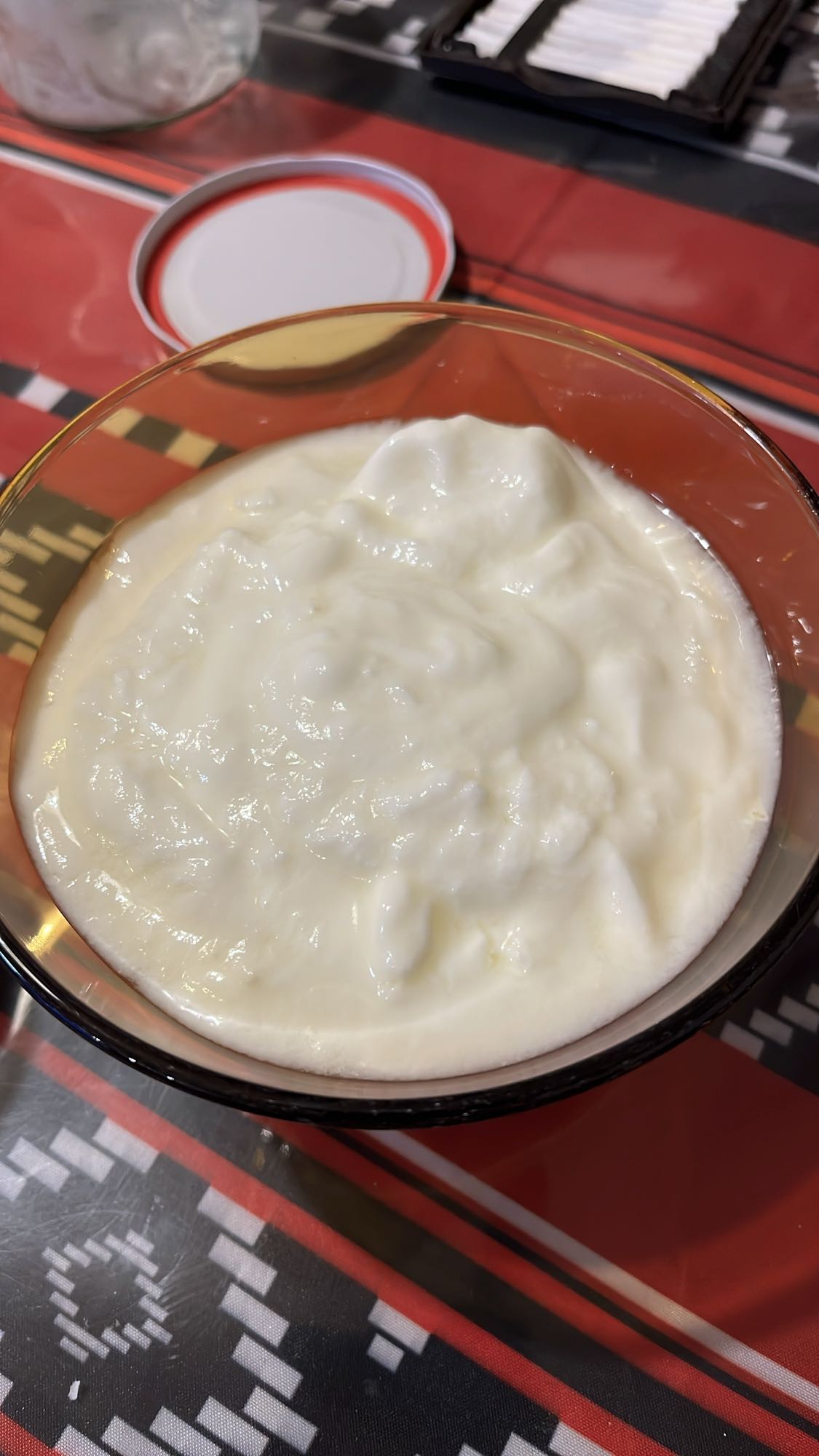 Кисело мляко