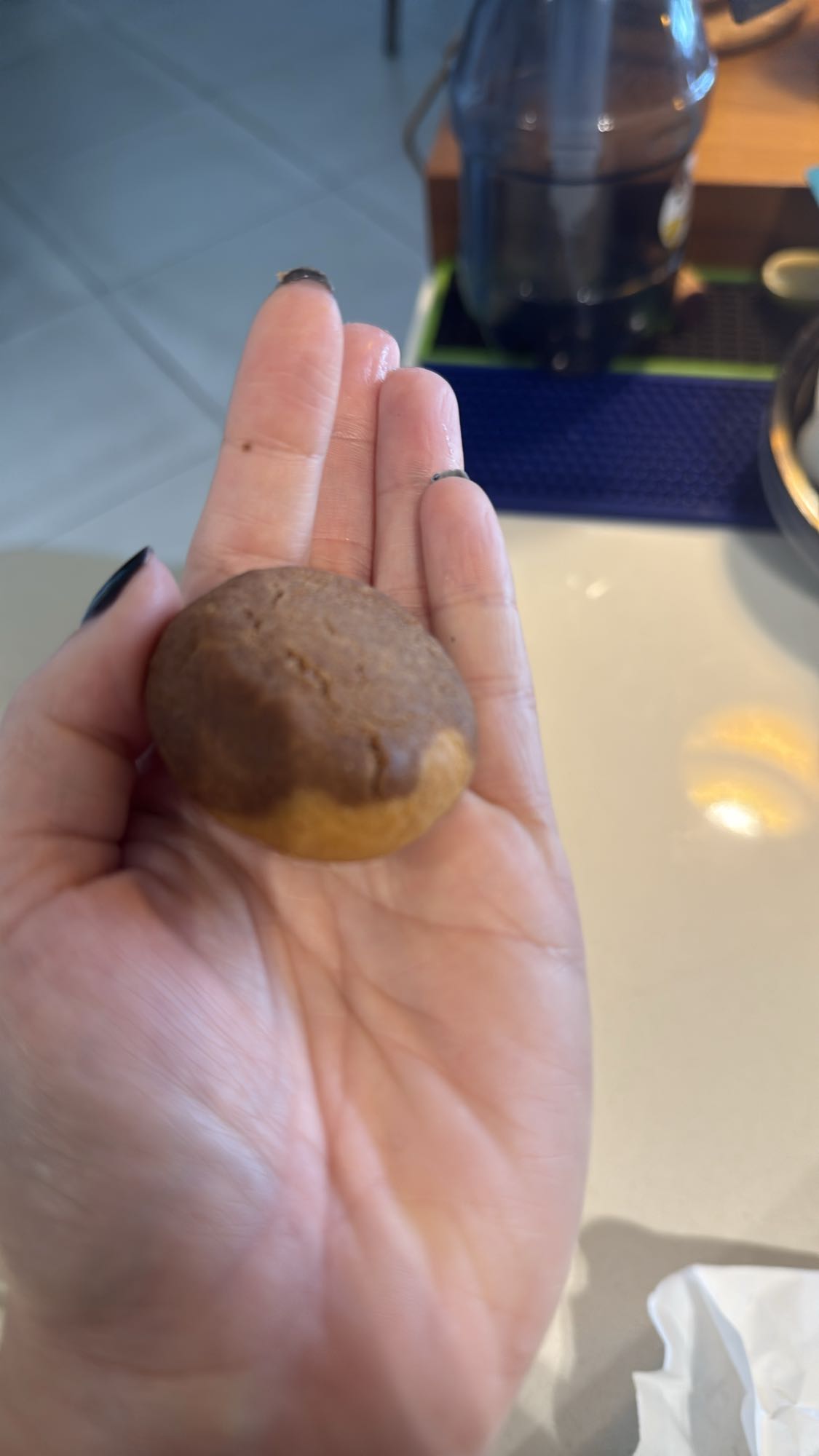 Chocolate dipped cookie