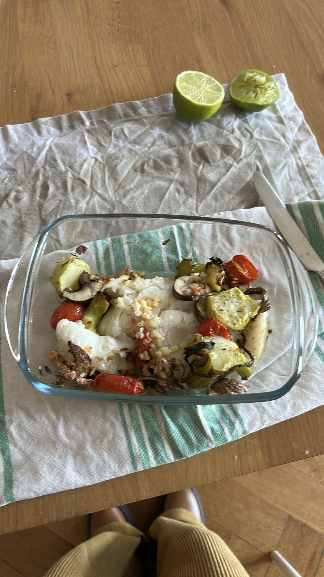 Poisson et légumes rôtis