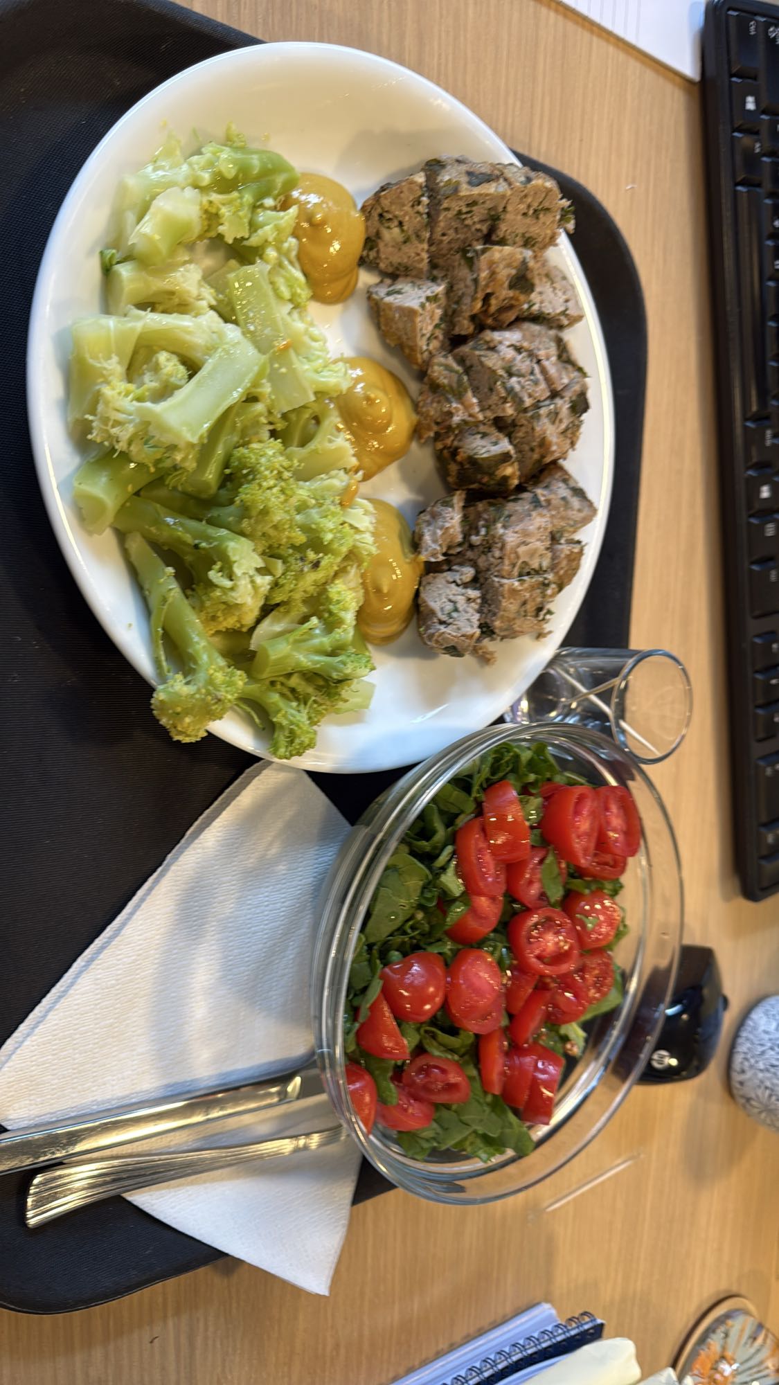 Σαλάτα με κοτόπουλο και μπρόκολο