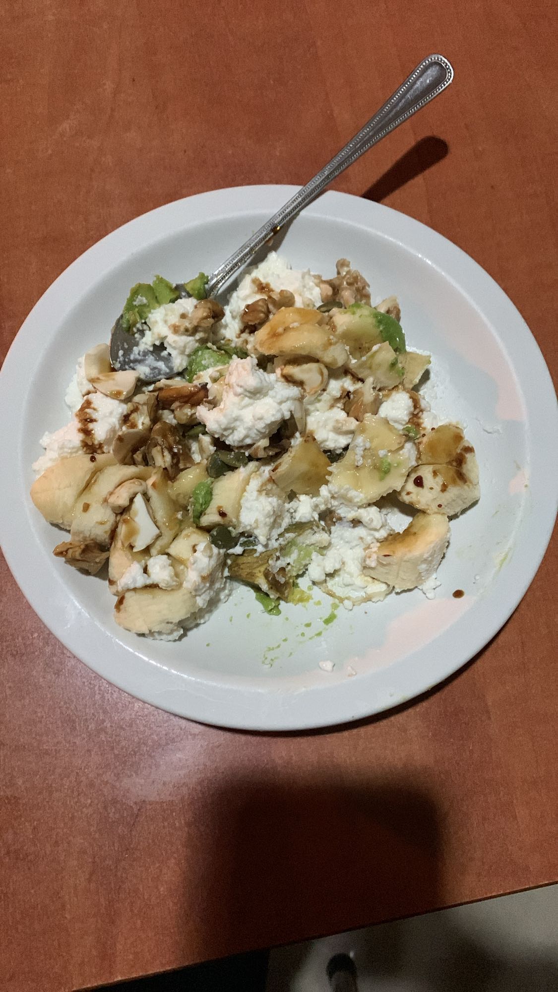 Ricotta banana nut salad