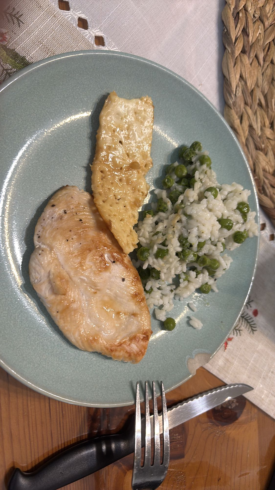 Csirkemell rizibizivel