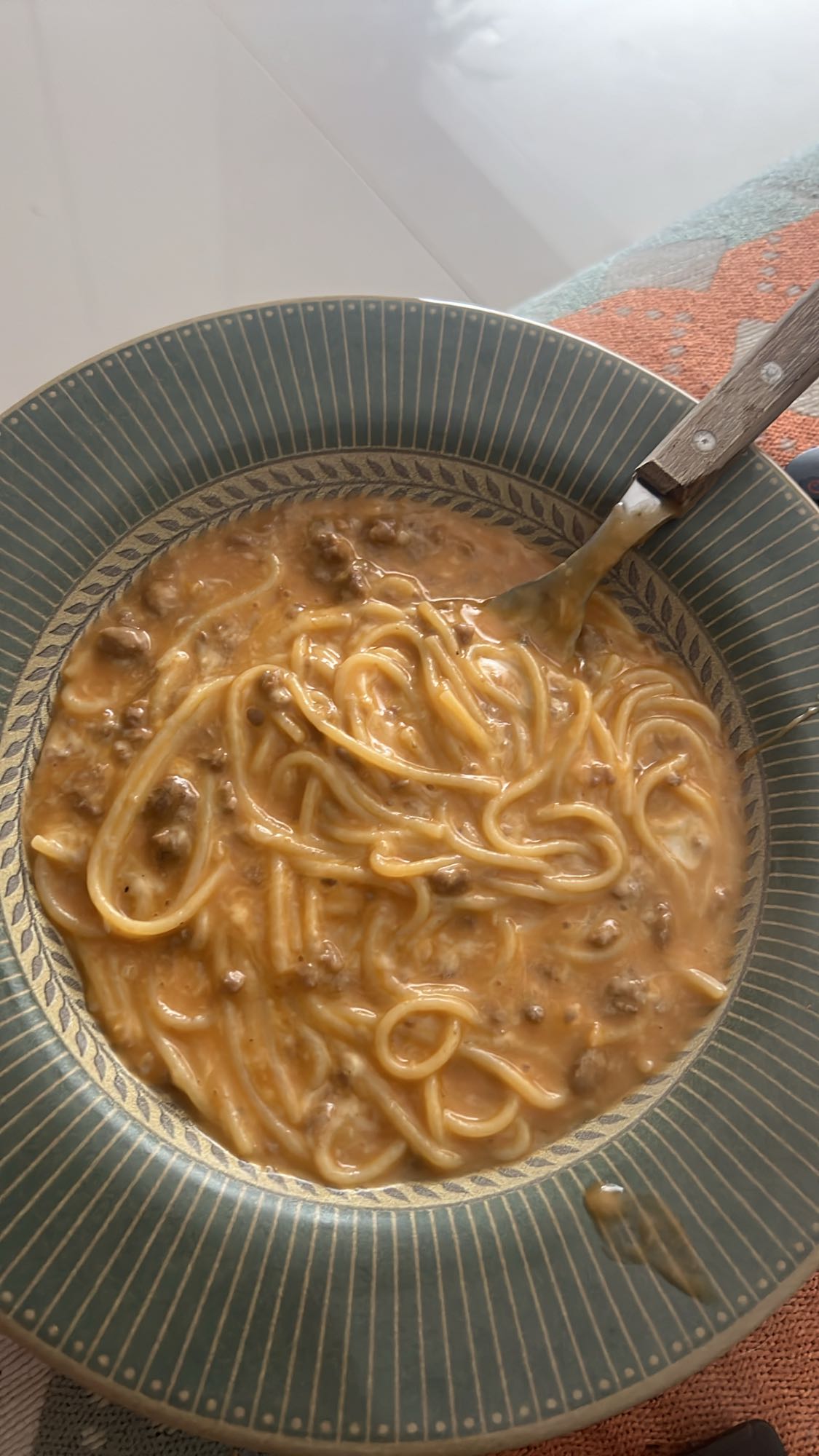 Macarrão com carne moída