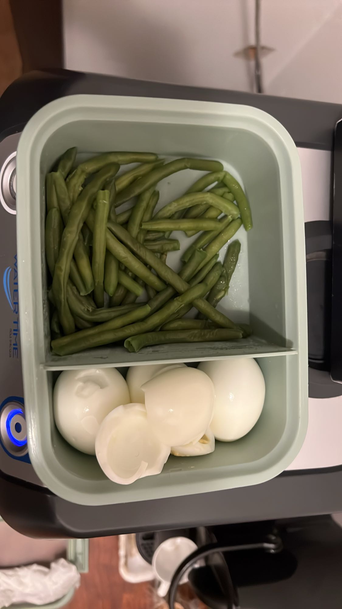 Yumurta ve Fasulye Kutusu