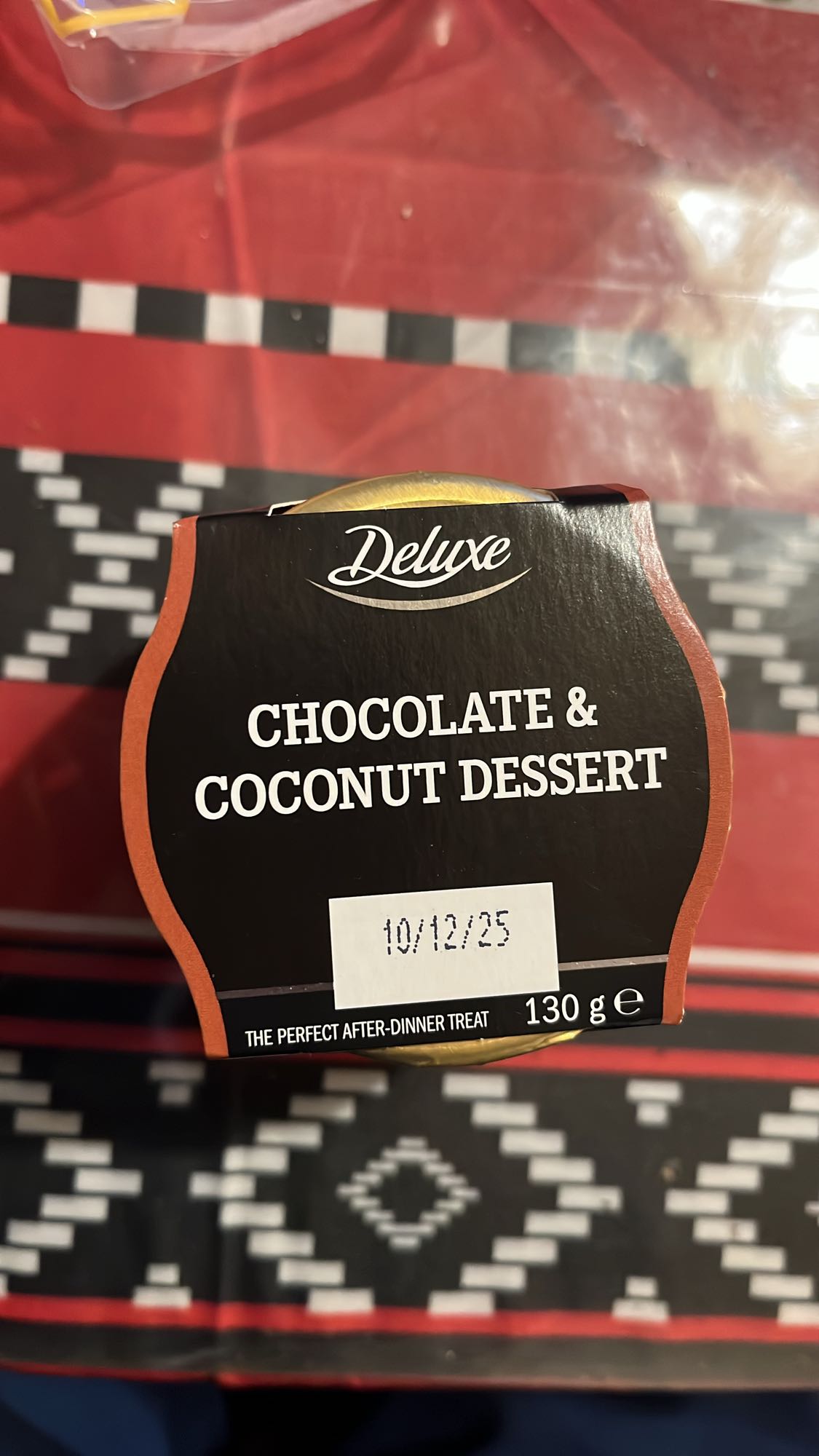 Шоколадов кокосов десерт