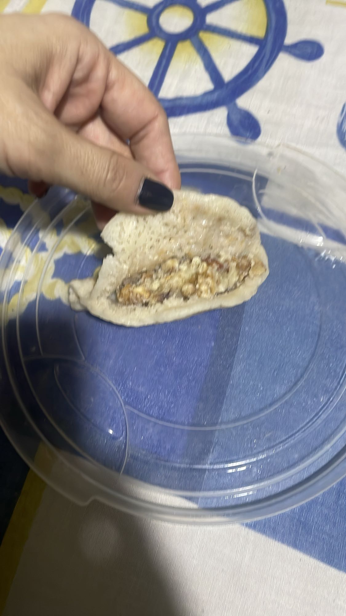 Stuffed pita bread