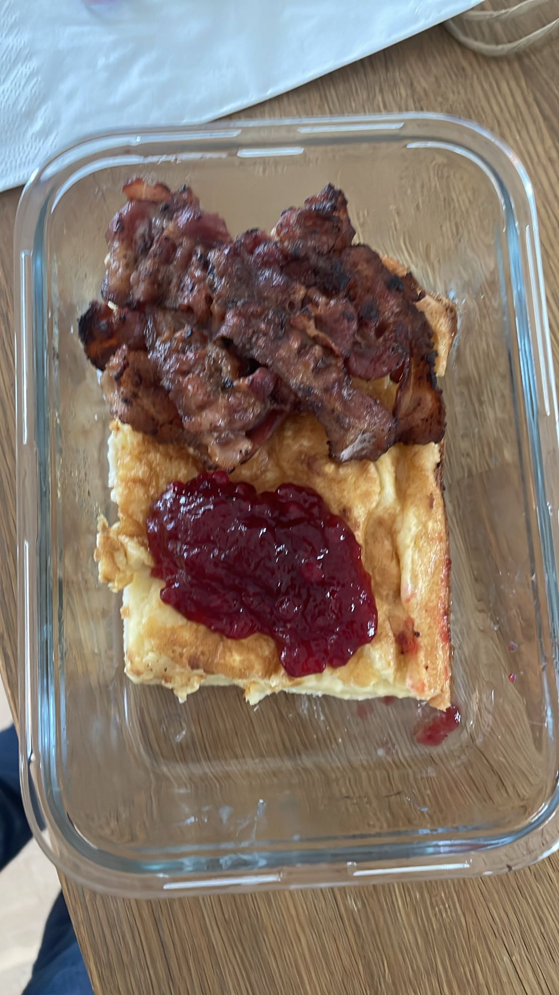 Ugnspannkaka med bacon & sylt