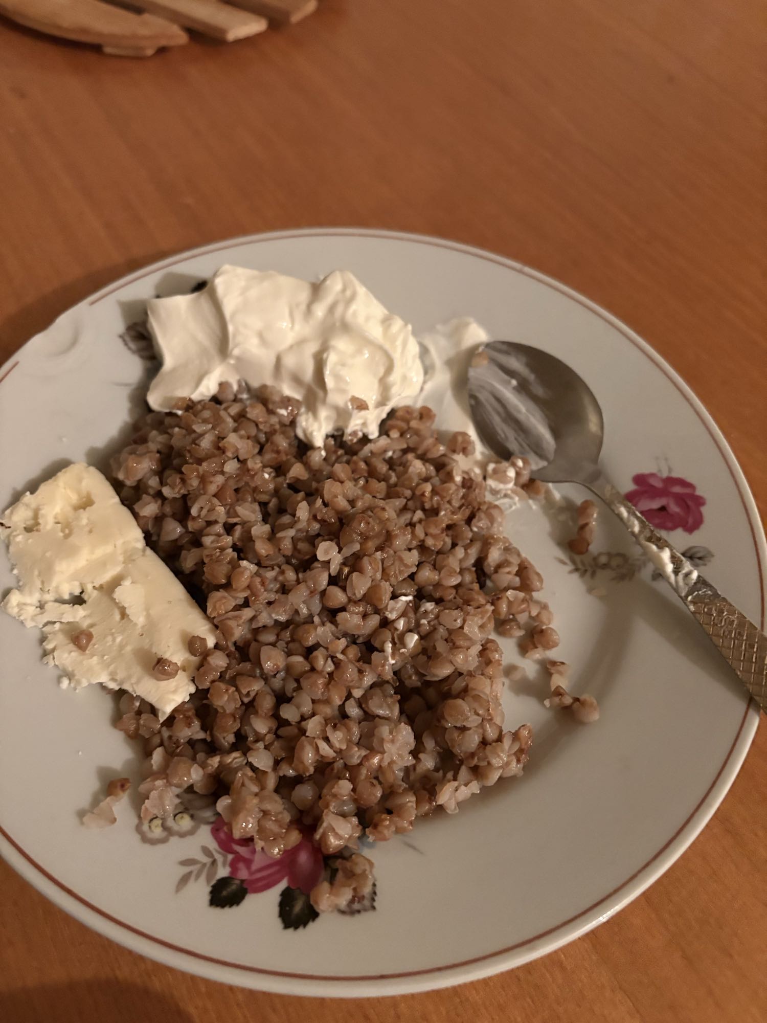 Buckwheat with sour cream