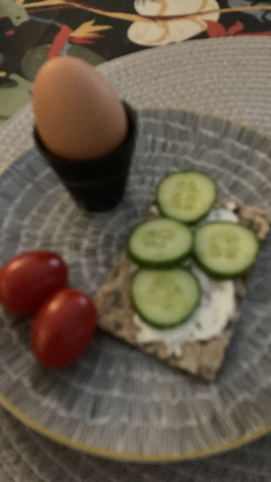 Knäckebröd med ägg