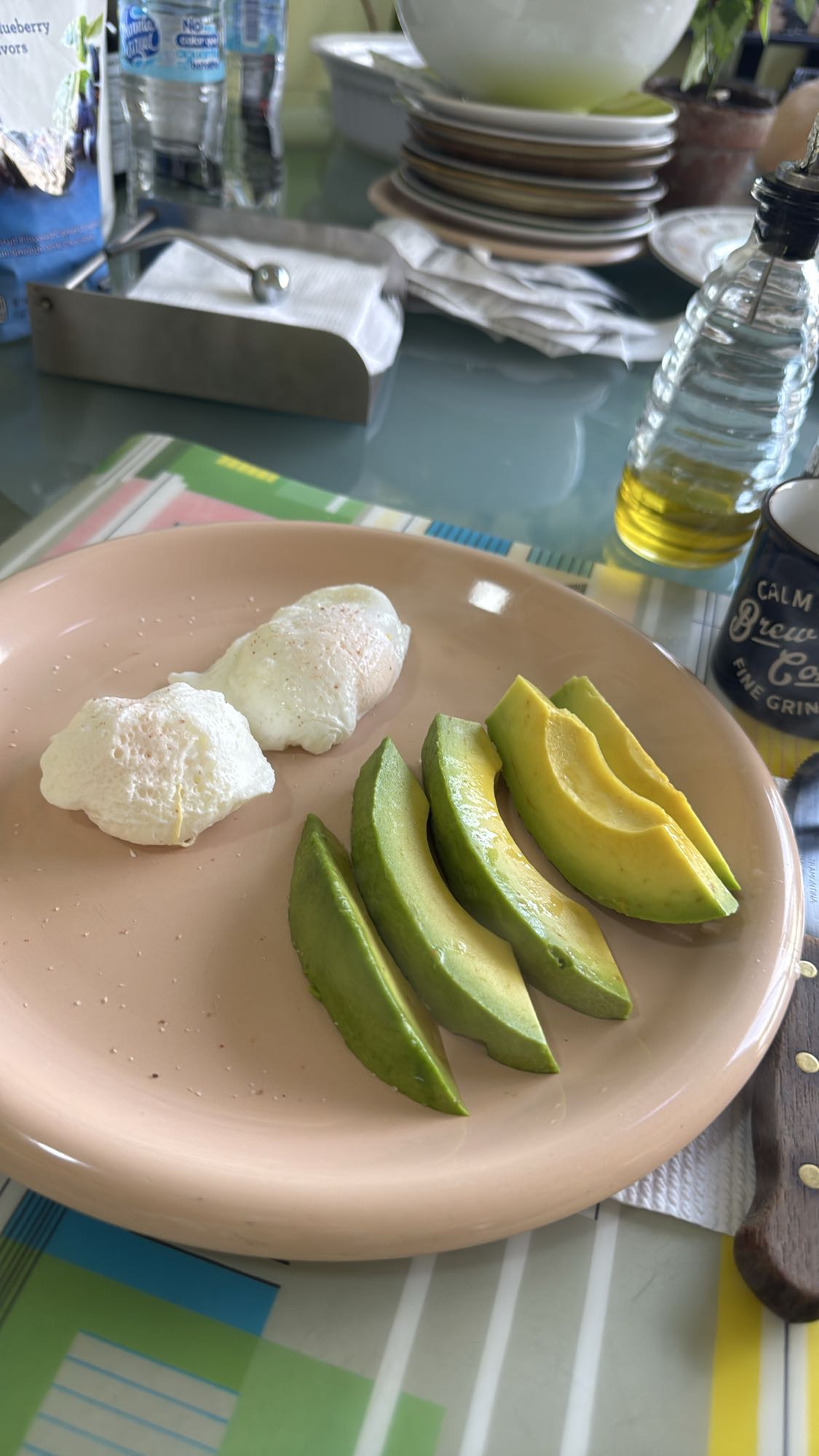 Huevos y aguacate