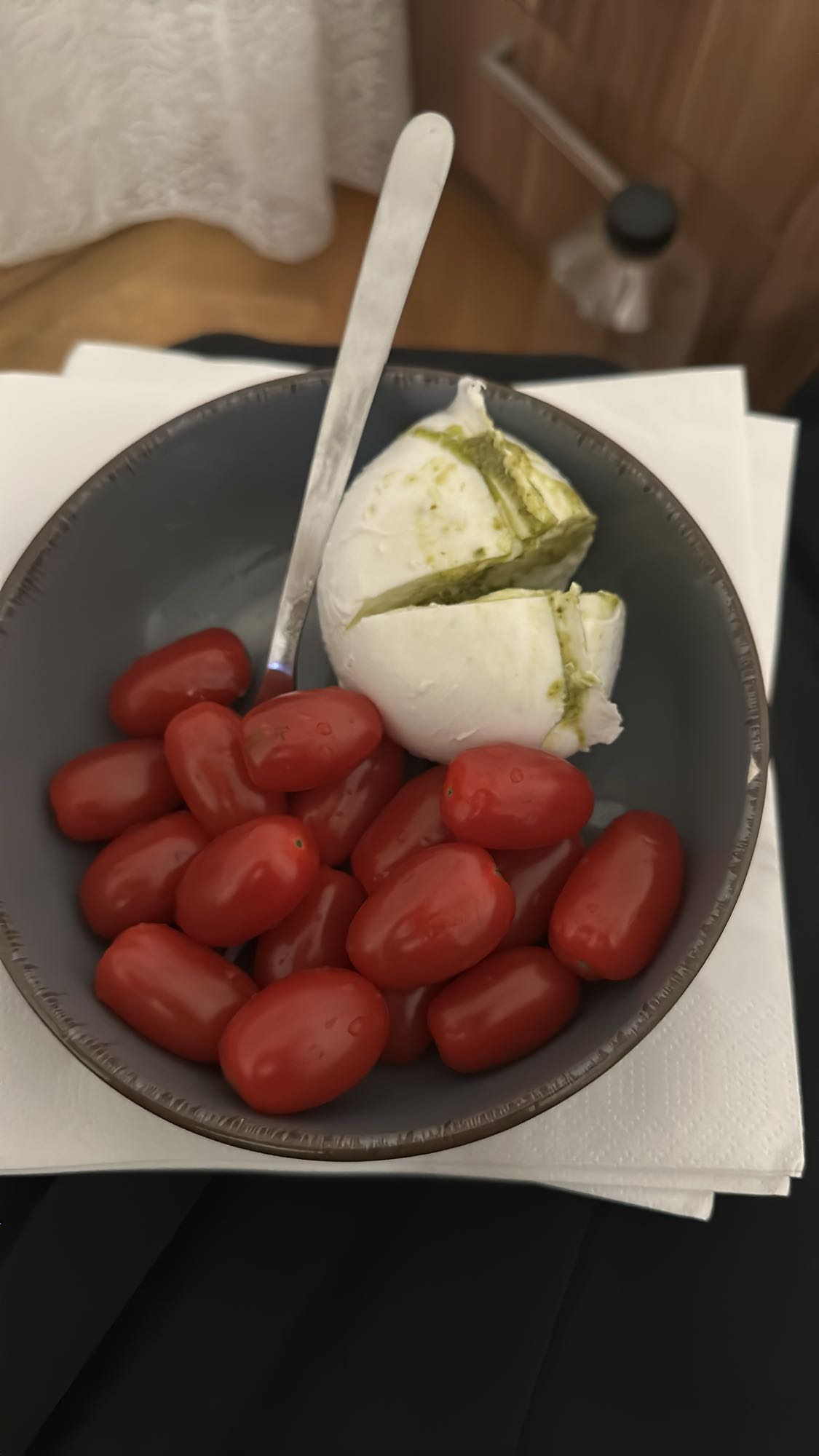 Tomato Mozzarella Bowl