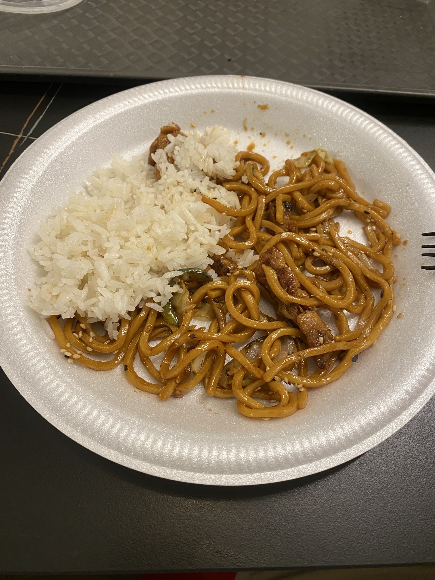 fideos con arroz y carne