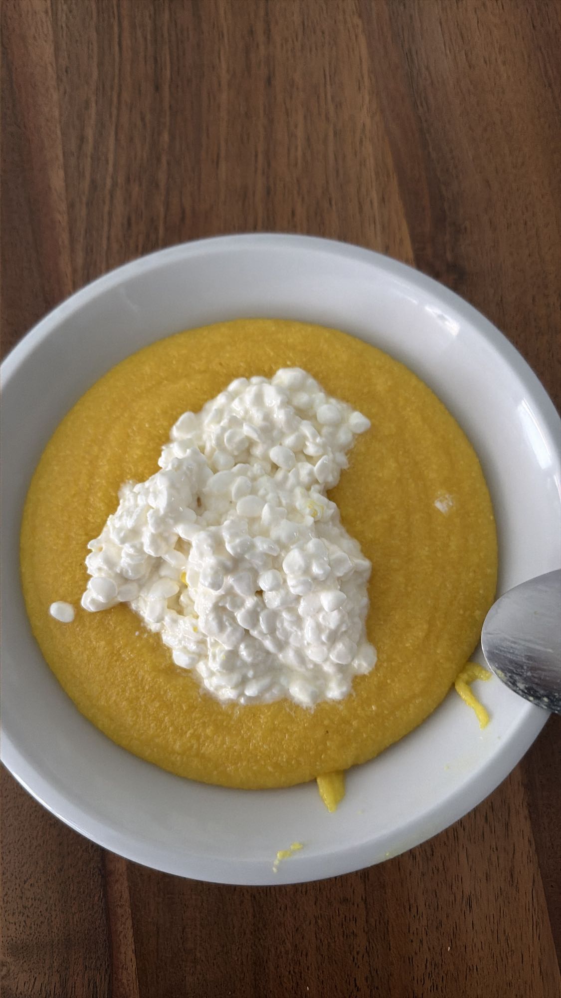 Polenta cu brânză de vaci