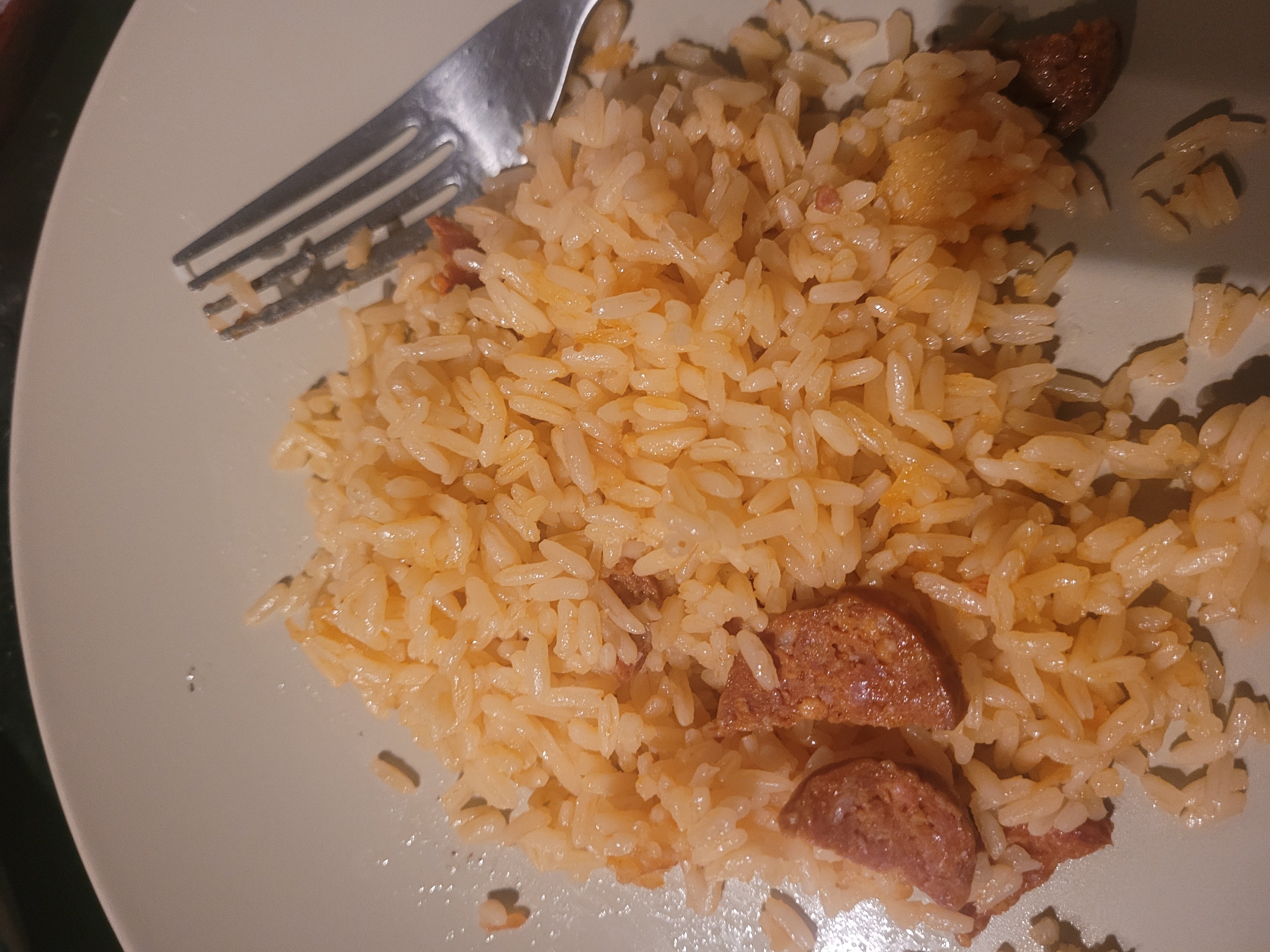 Riz et saucisse