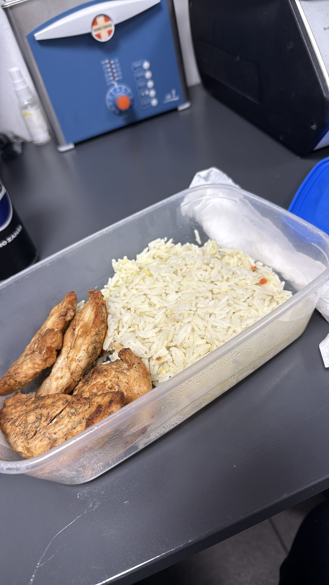 Orez cu piept de pui