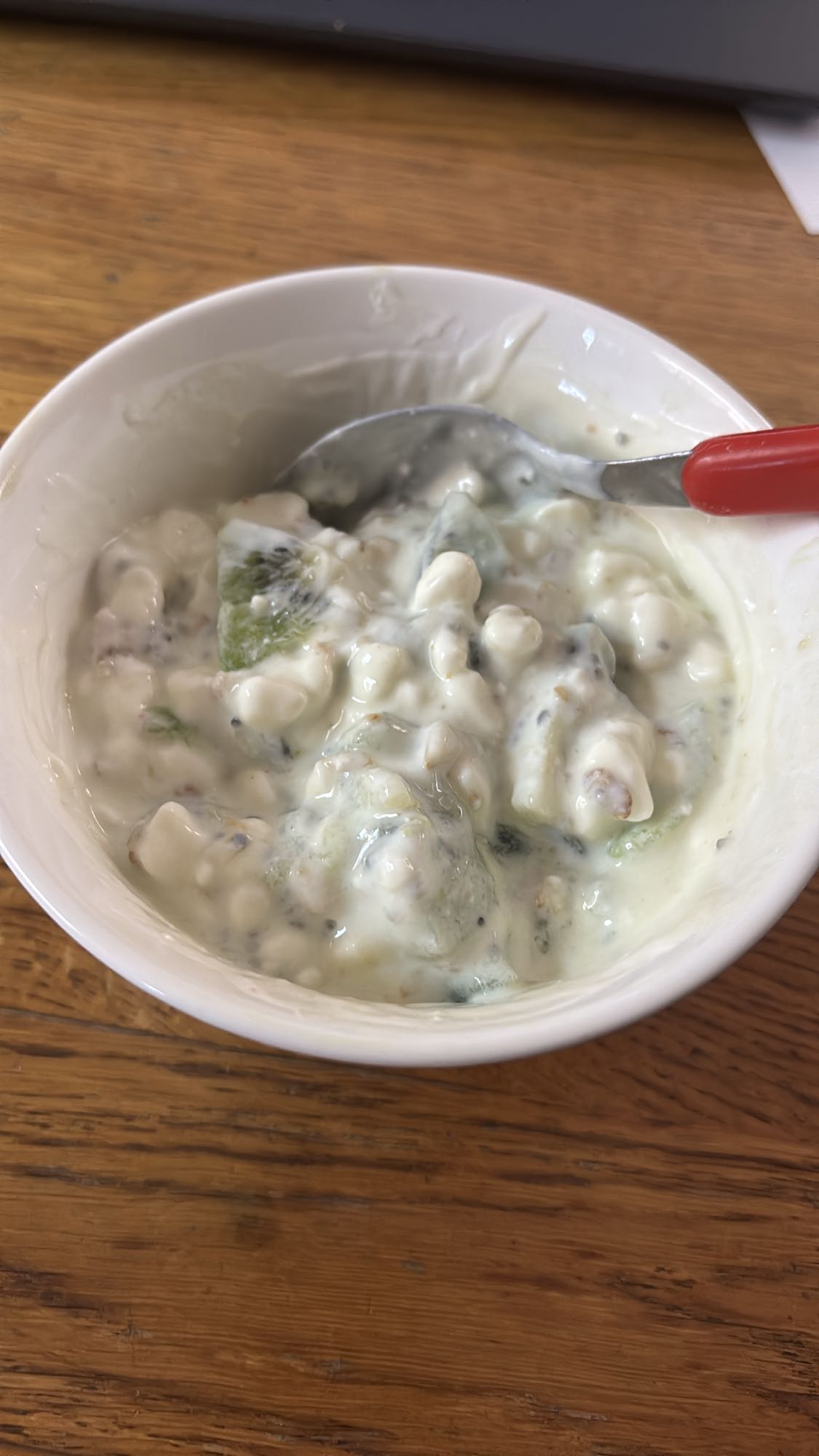 Túrós gyümölcsös tál