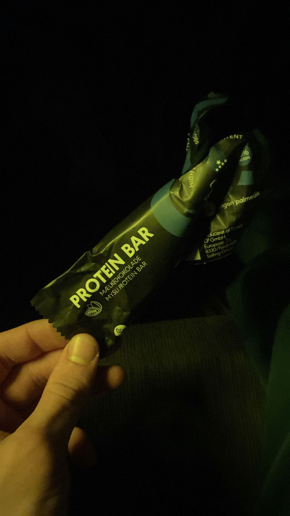 Proteinbar med mælkeschokolade