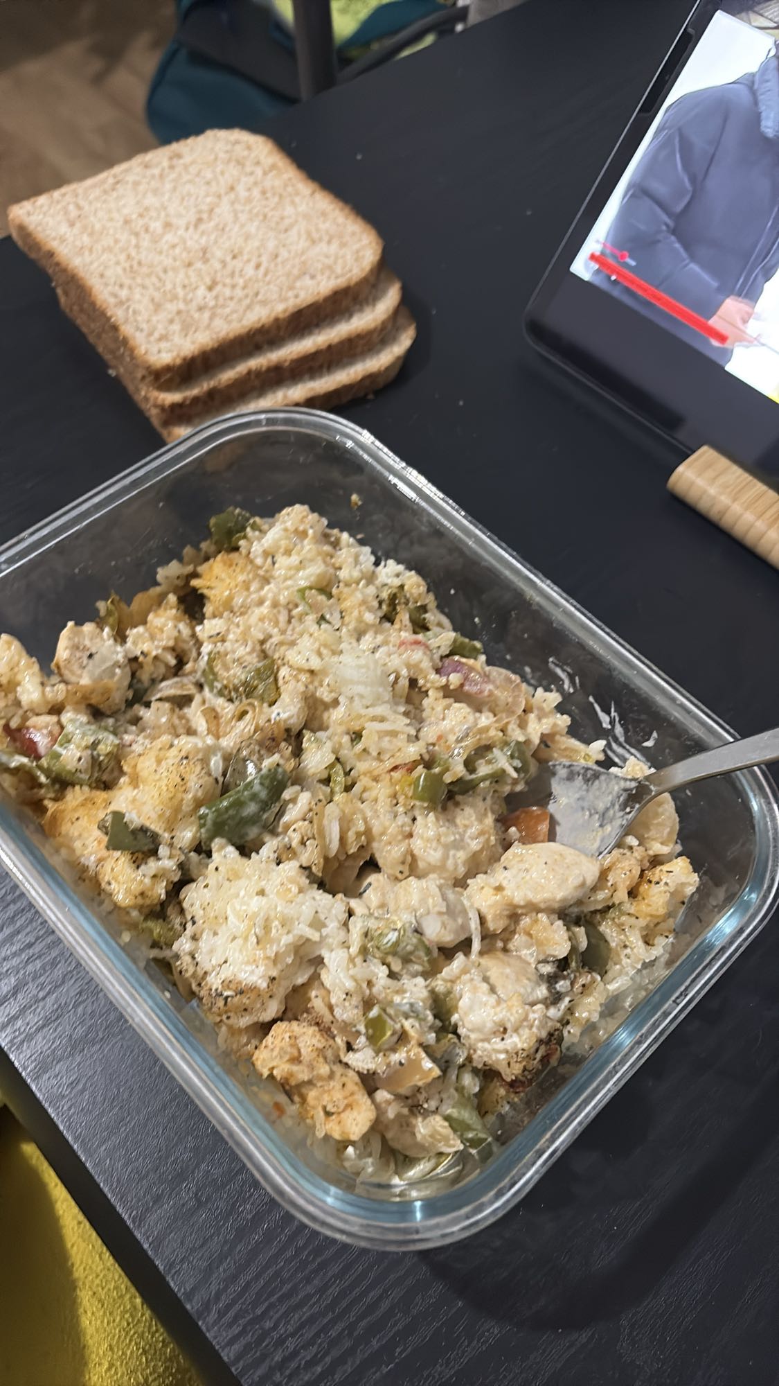 Riz au poulet et légumes