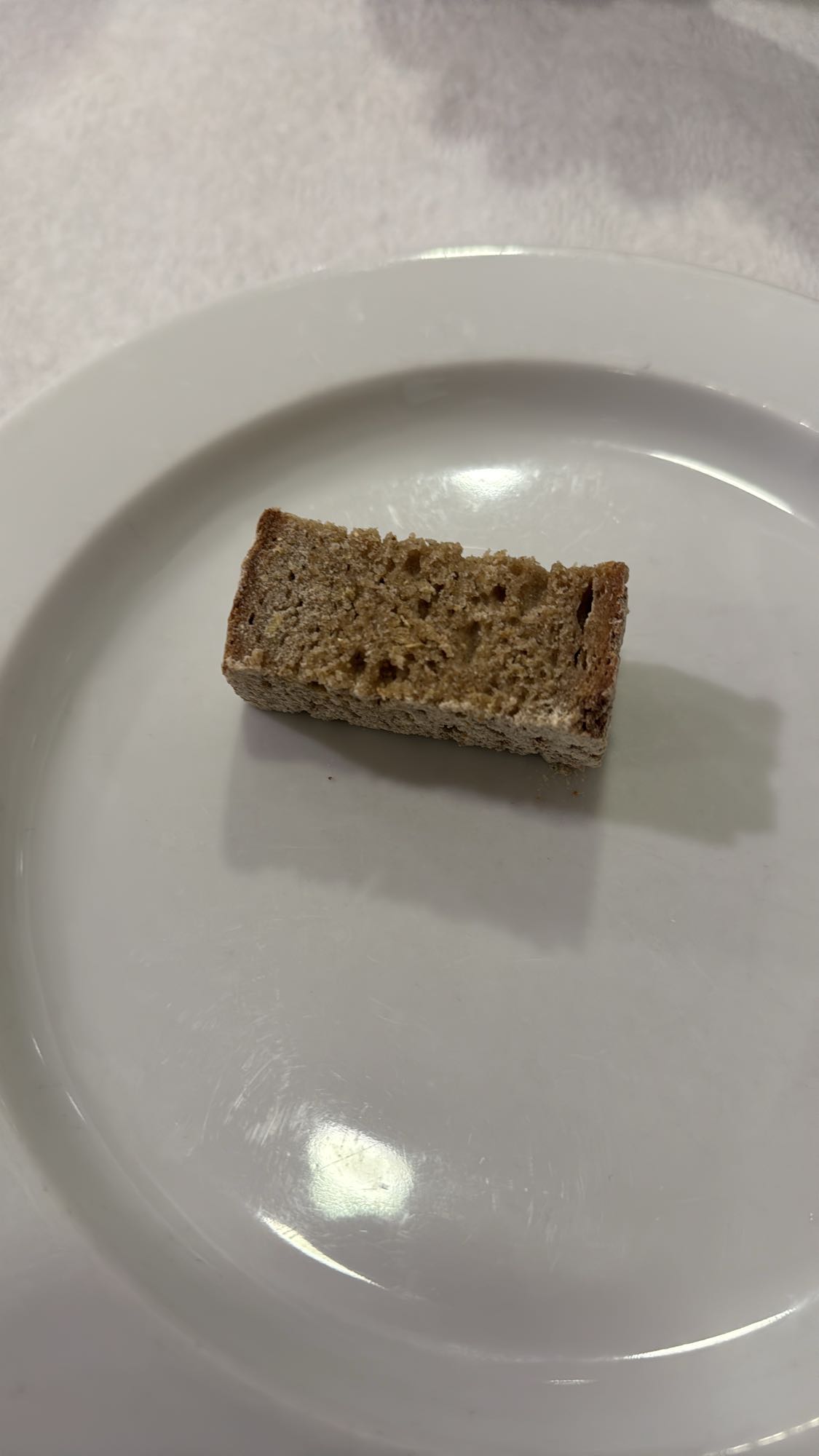 Küçük tam buğday ekmeği