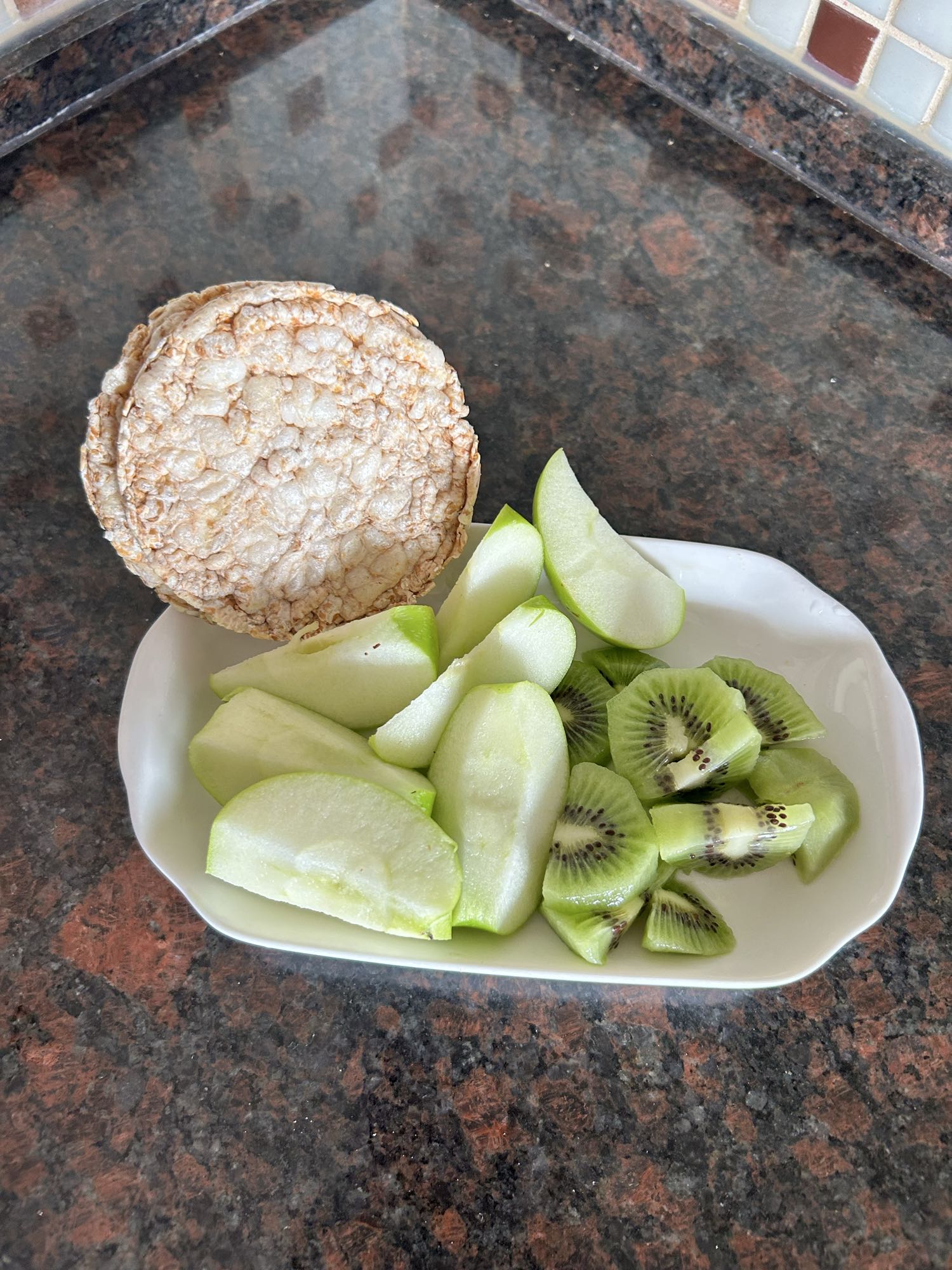 Meyveli Pirinç Patlağı Tabağı