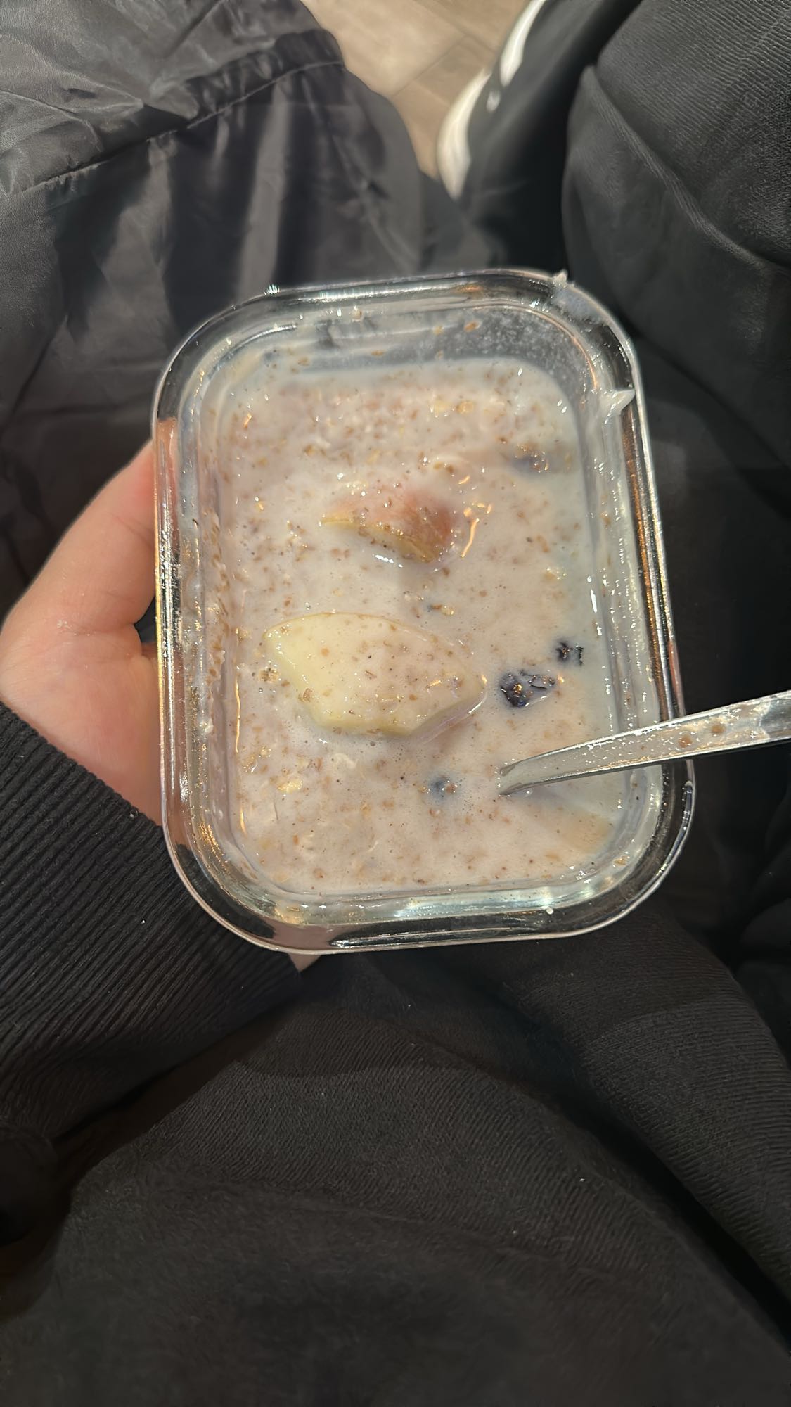 Havregrynsgröt med frukt