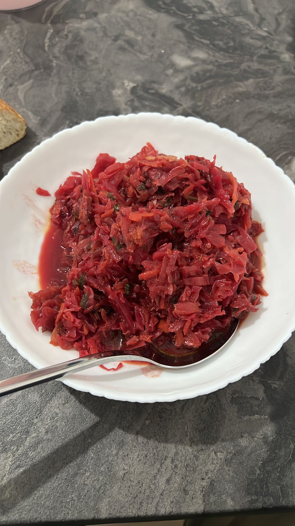 խաշած բազուկով աղցան