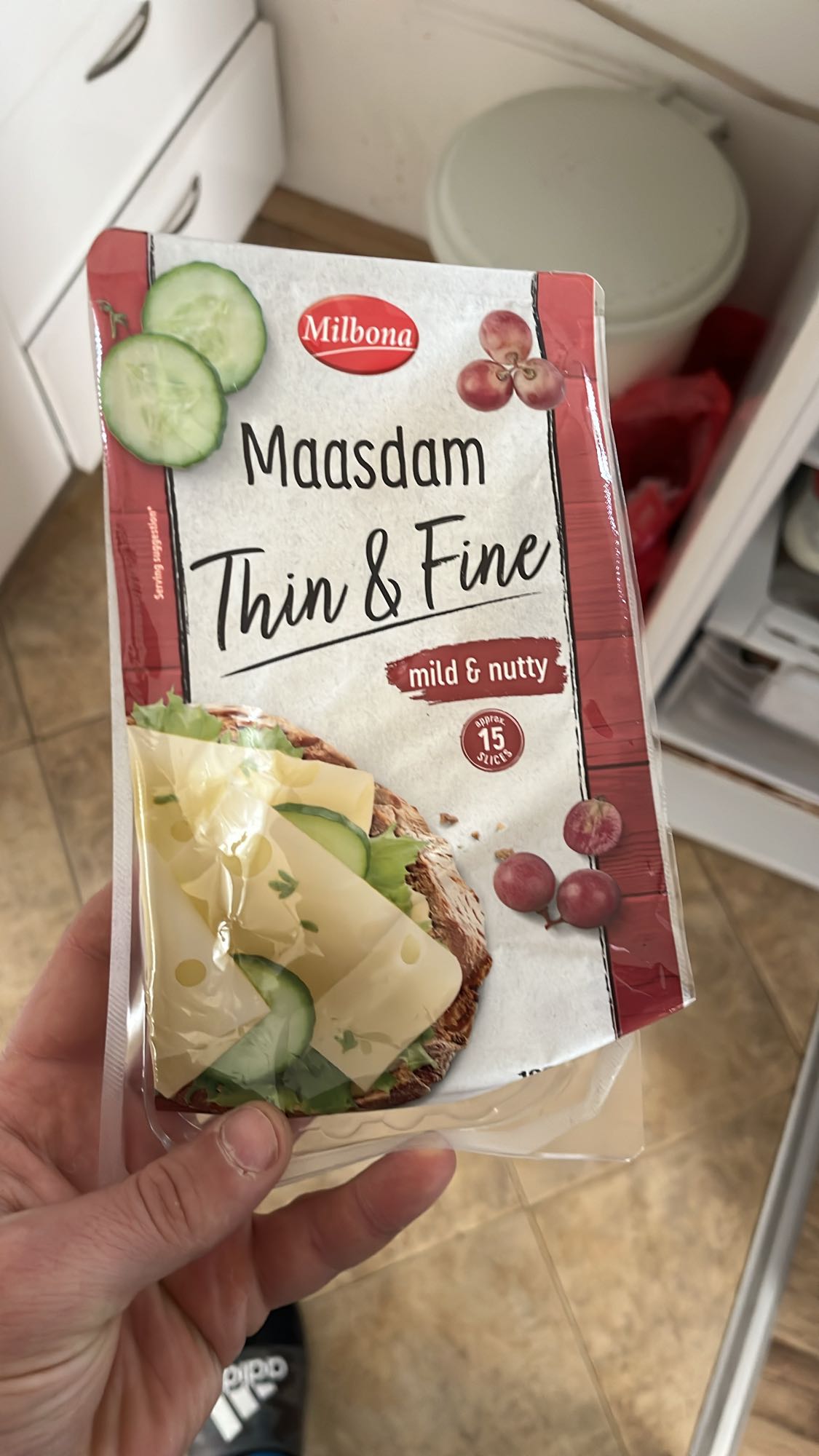 Маасдам тънки резени