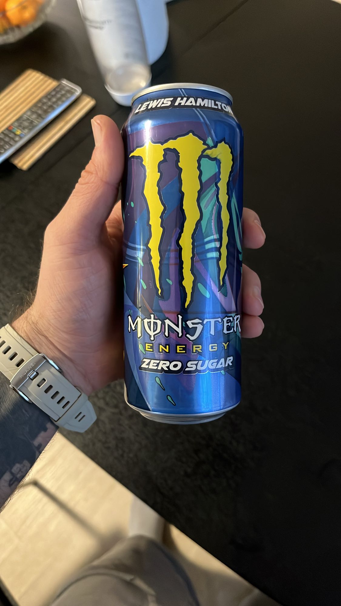 Монстр Энерджи Зеро