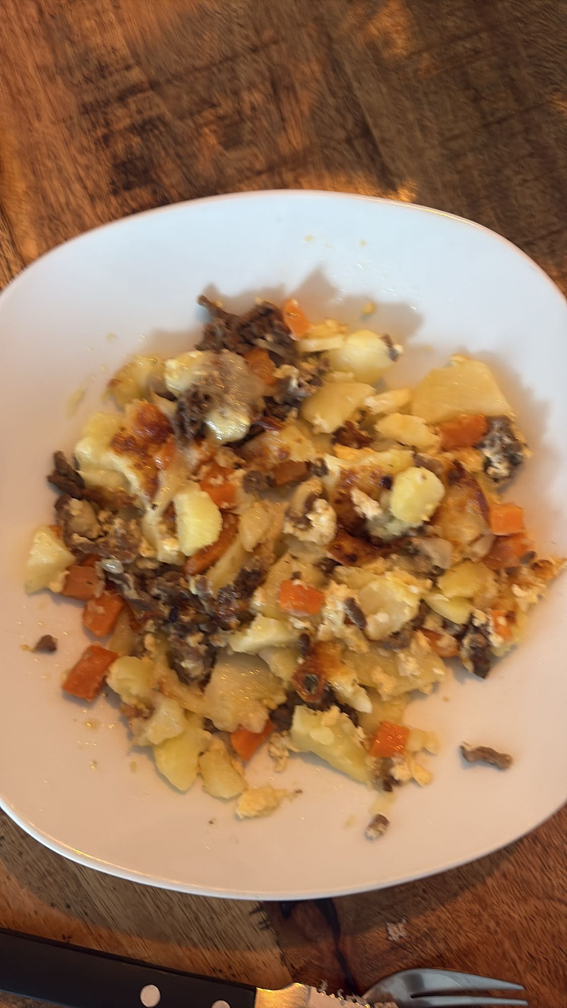 Aardappel-gehakt schotel