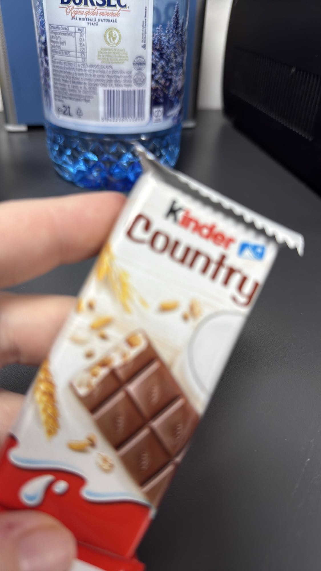 Baton Kinder Country