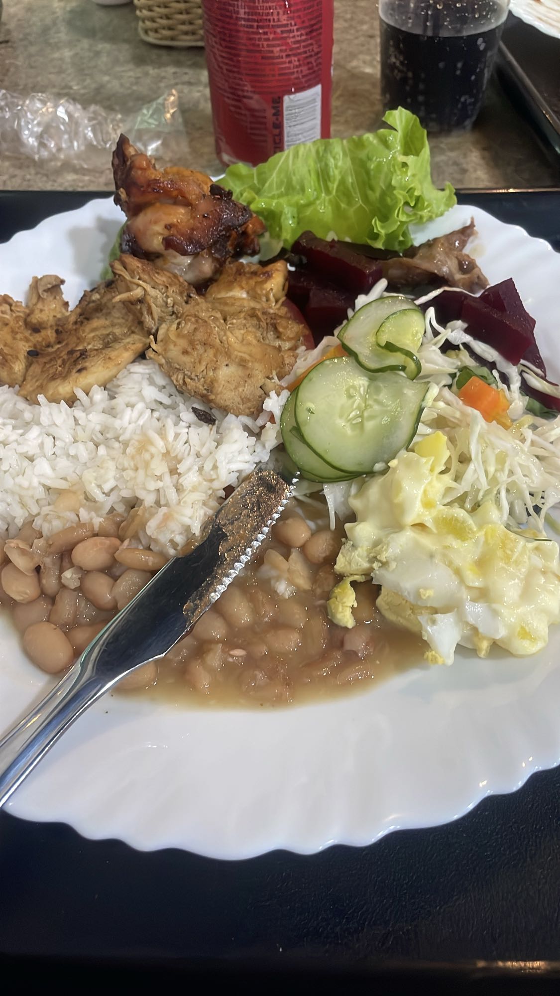 Prato brasileiro com frango