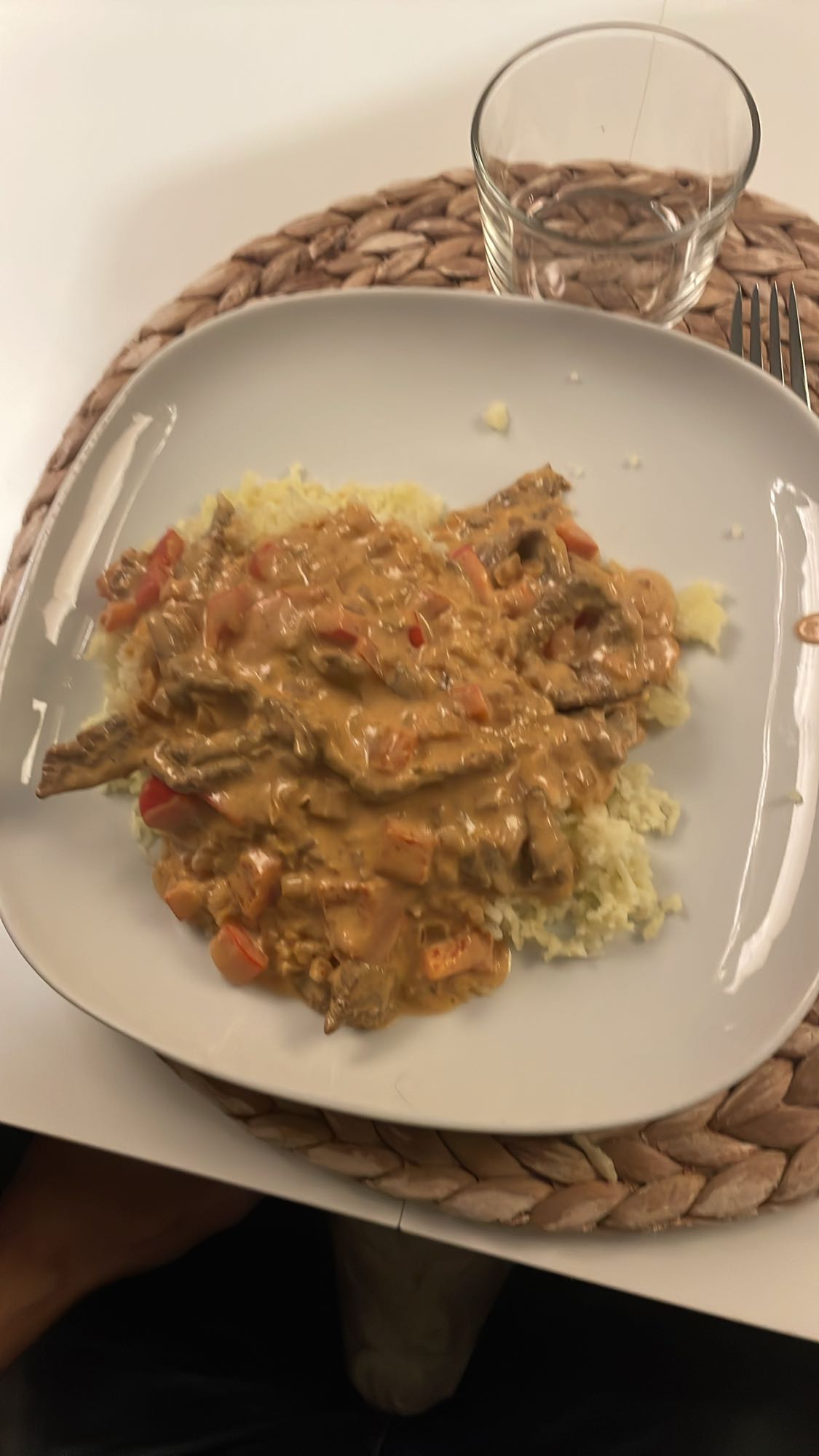 Biff stroganoff med ris
