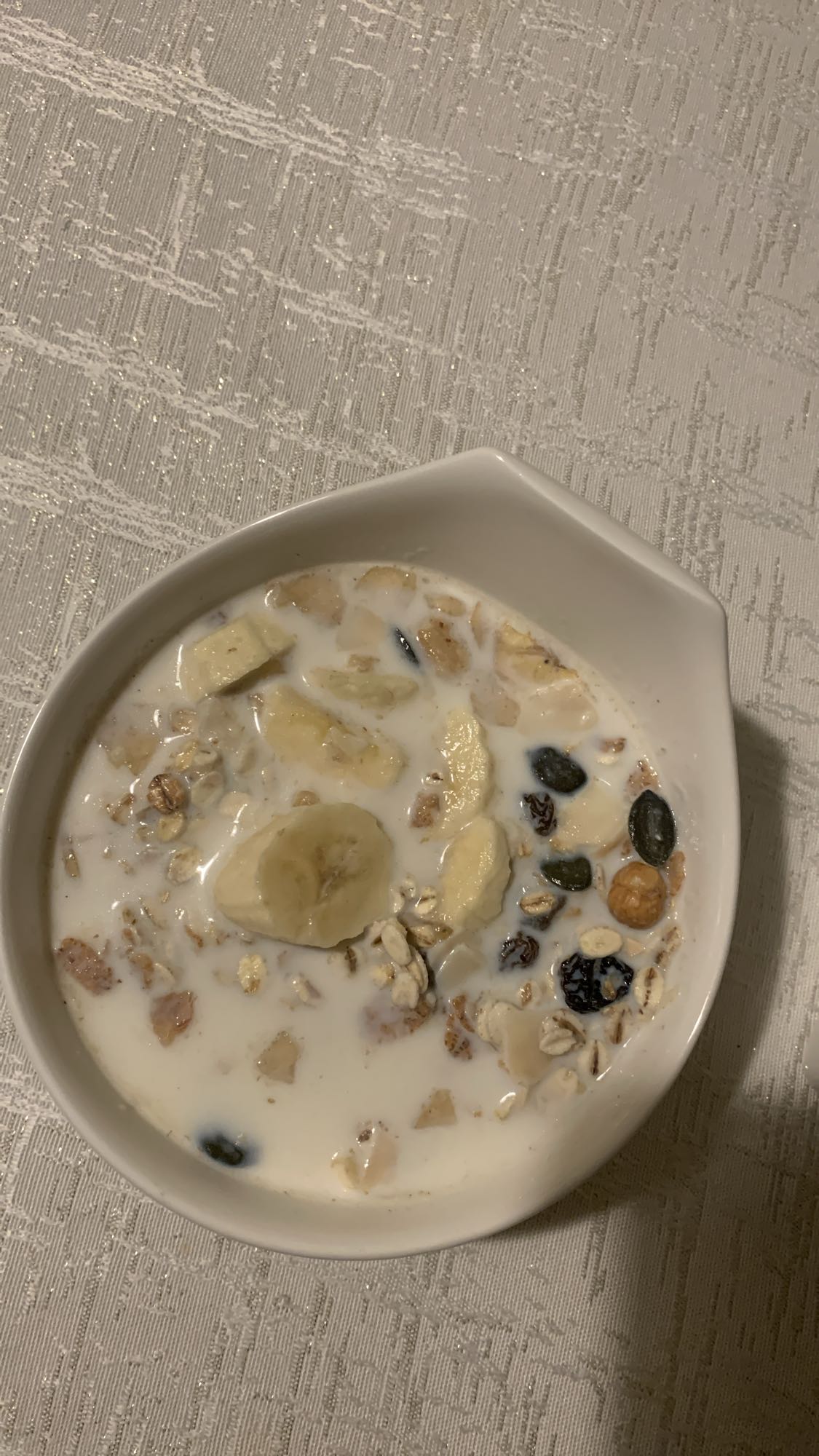 Mleko z musli i bananem