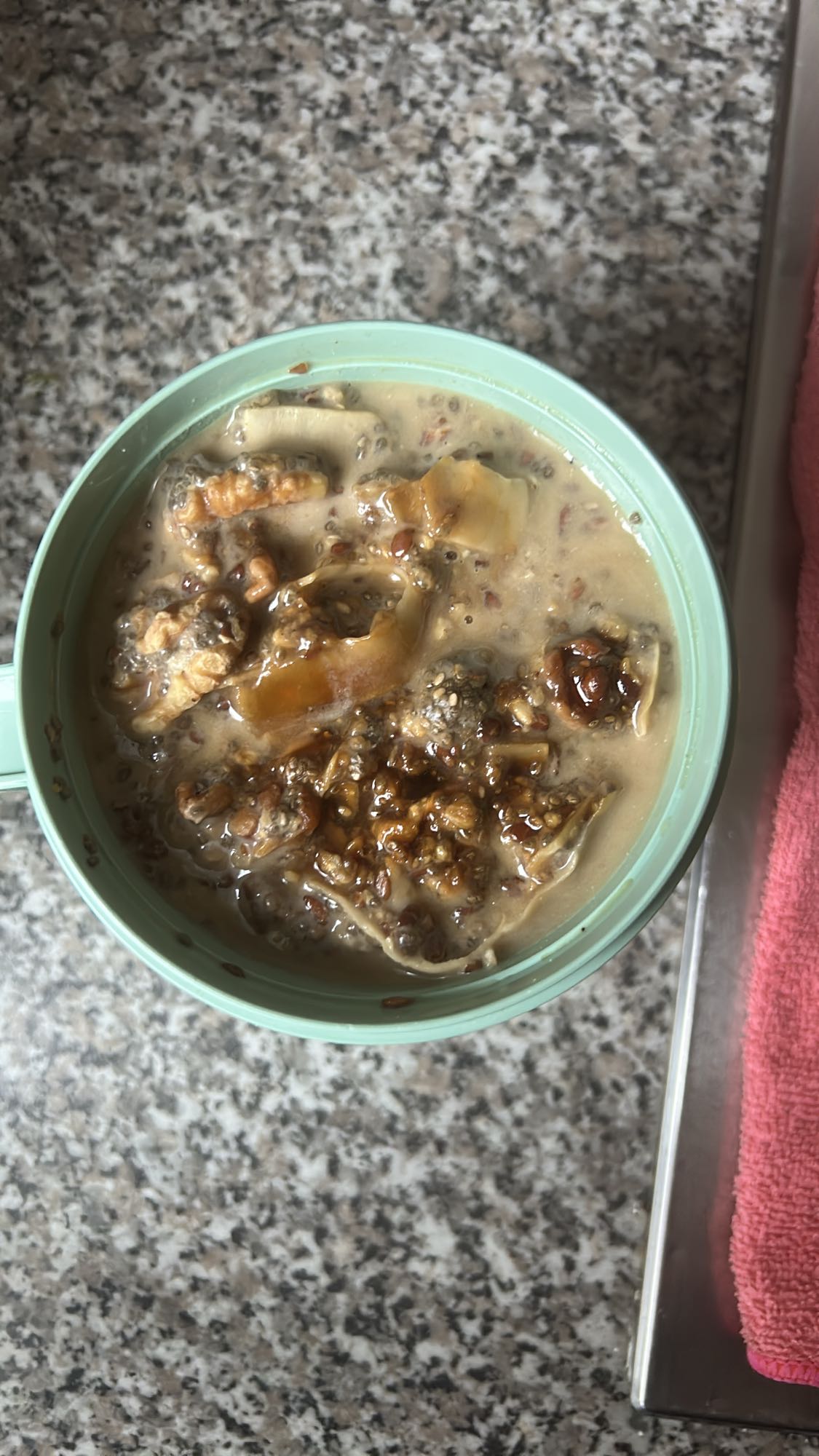 avena con frutas y nueces