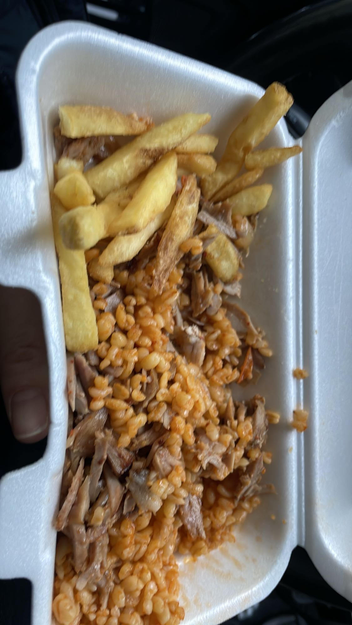 Kebab, frites et boulgour