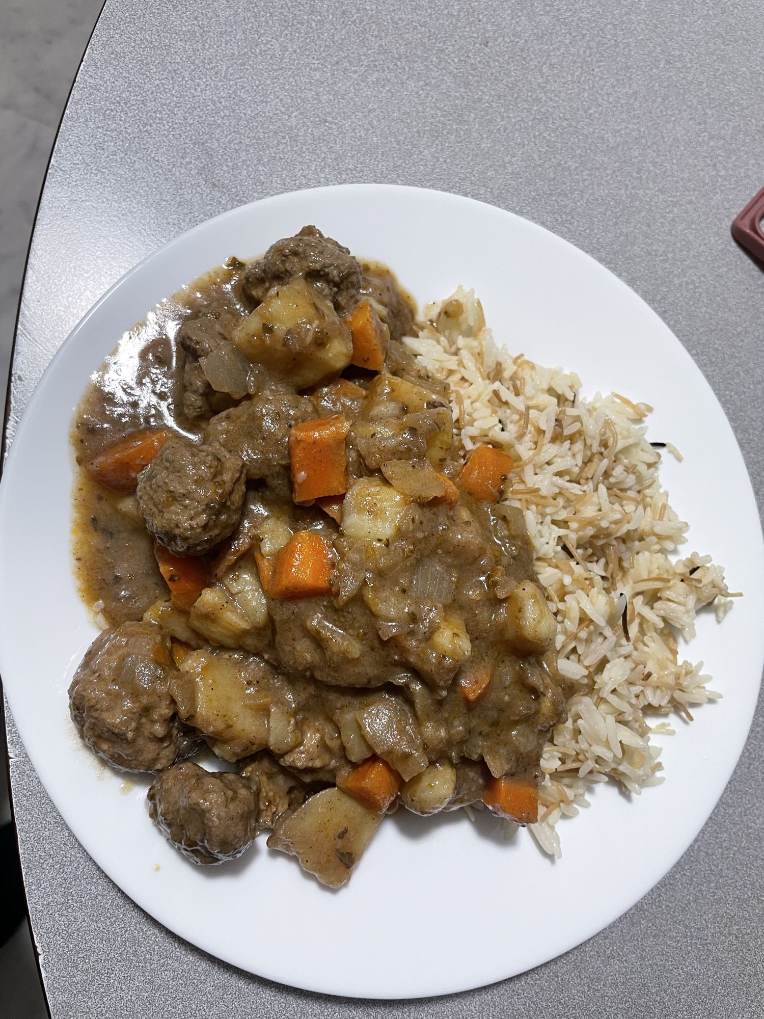 Beef stew with rice